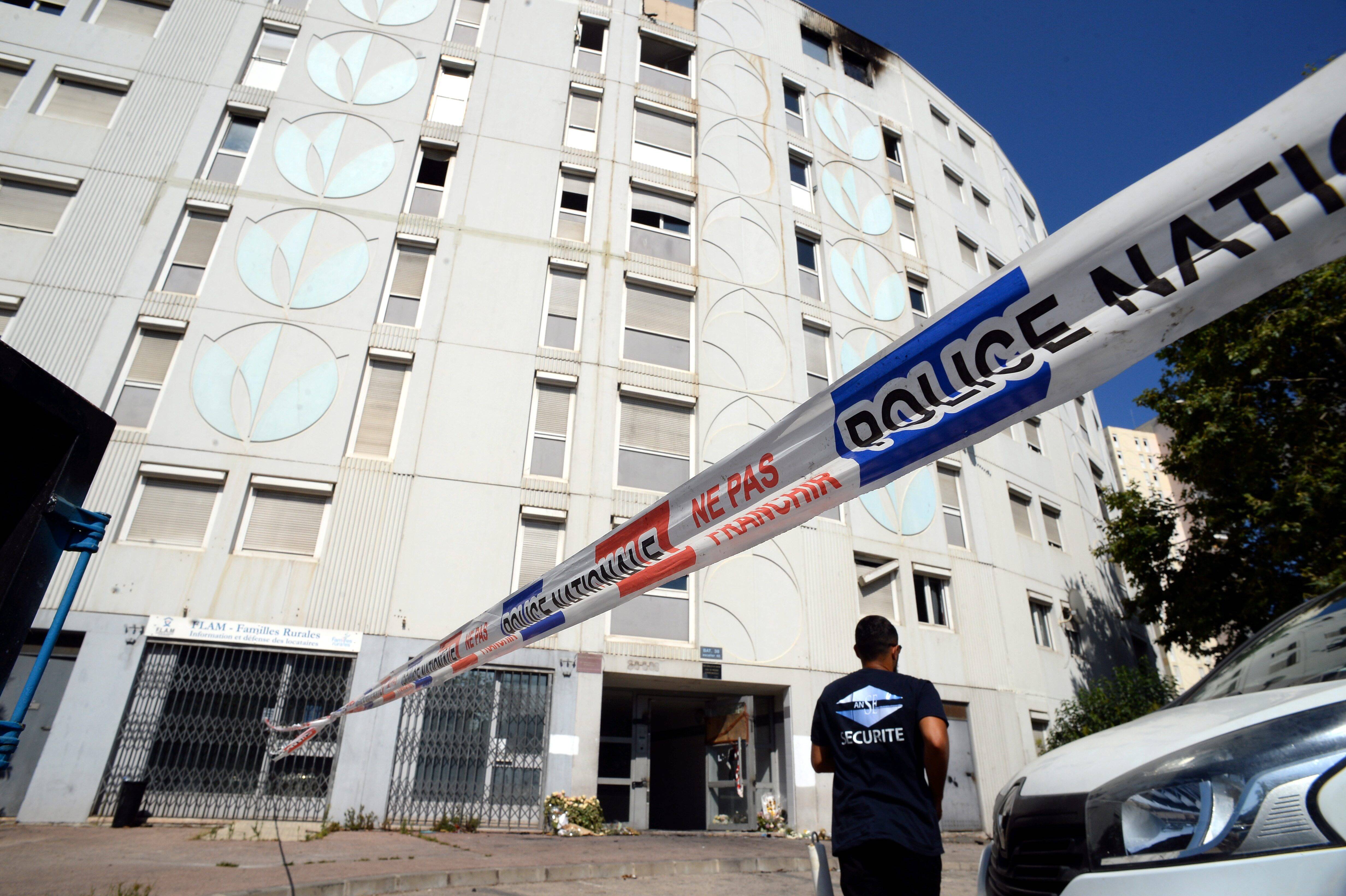 Incendie criminel dans le quartier des Moulins à Nice: deux mois après, le trafic de drogues prospère et l'enquête avance