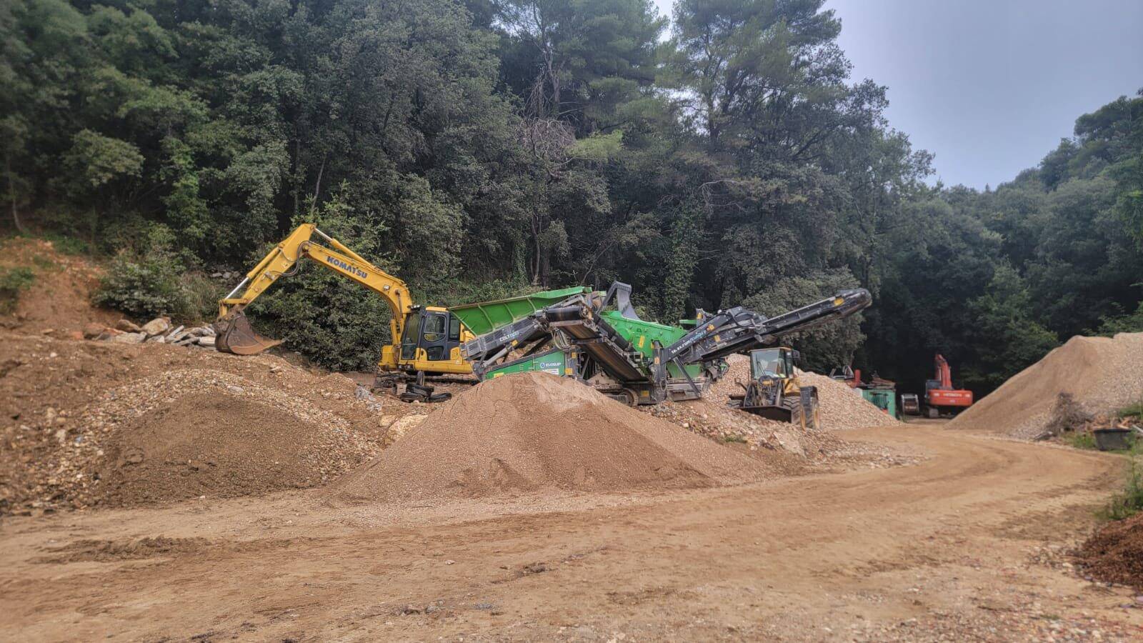 Nuisances sonores: les entreprises de concassage et leurs voisins toujours en bisbille, le maire tente une conciliation à Tourrettes-sur-Loup