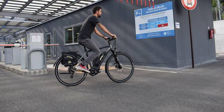 Après six ans d'existence, l'Agglo du Pays de Grasse révise (un peu) son système de location de vélos électriques