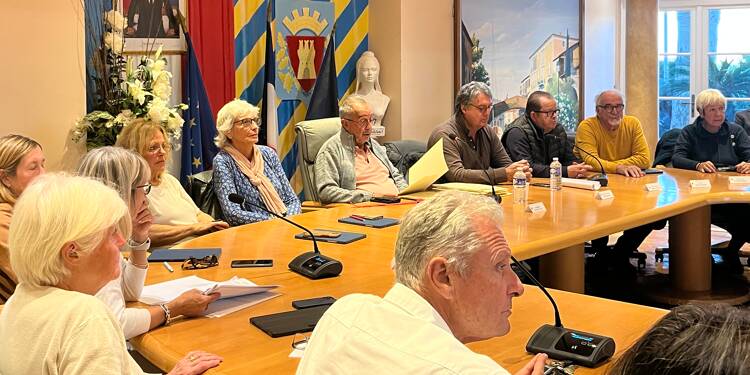 Le rachat d'un terrain forestier pour lutter contre la cabanisation à Grimaud