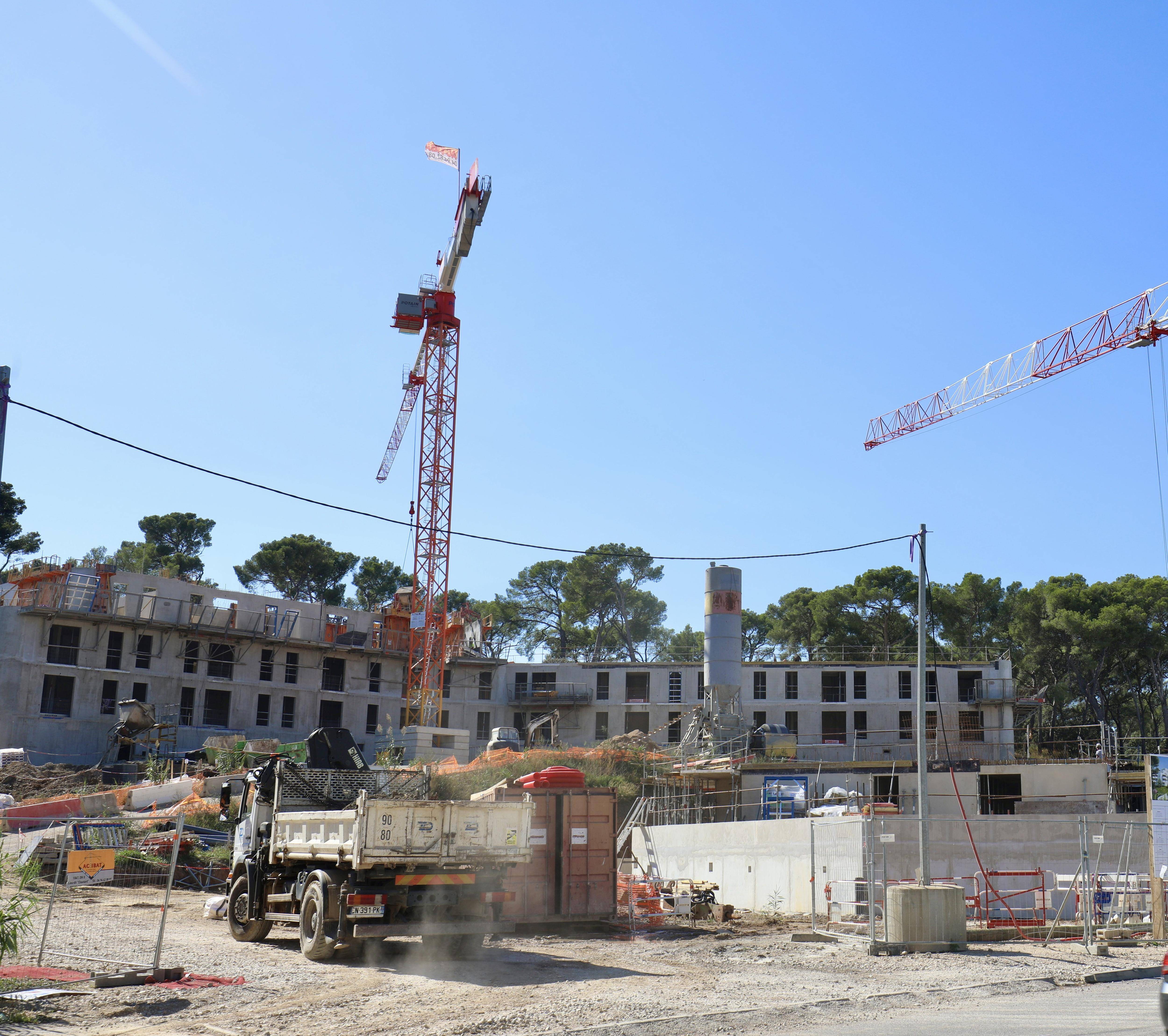 Logement: des signaux positifs et un espoir de reprise pour la filière dans le Var