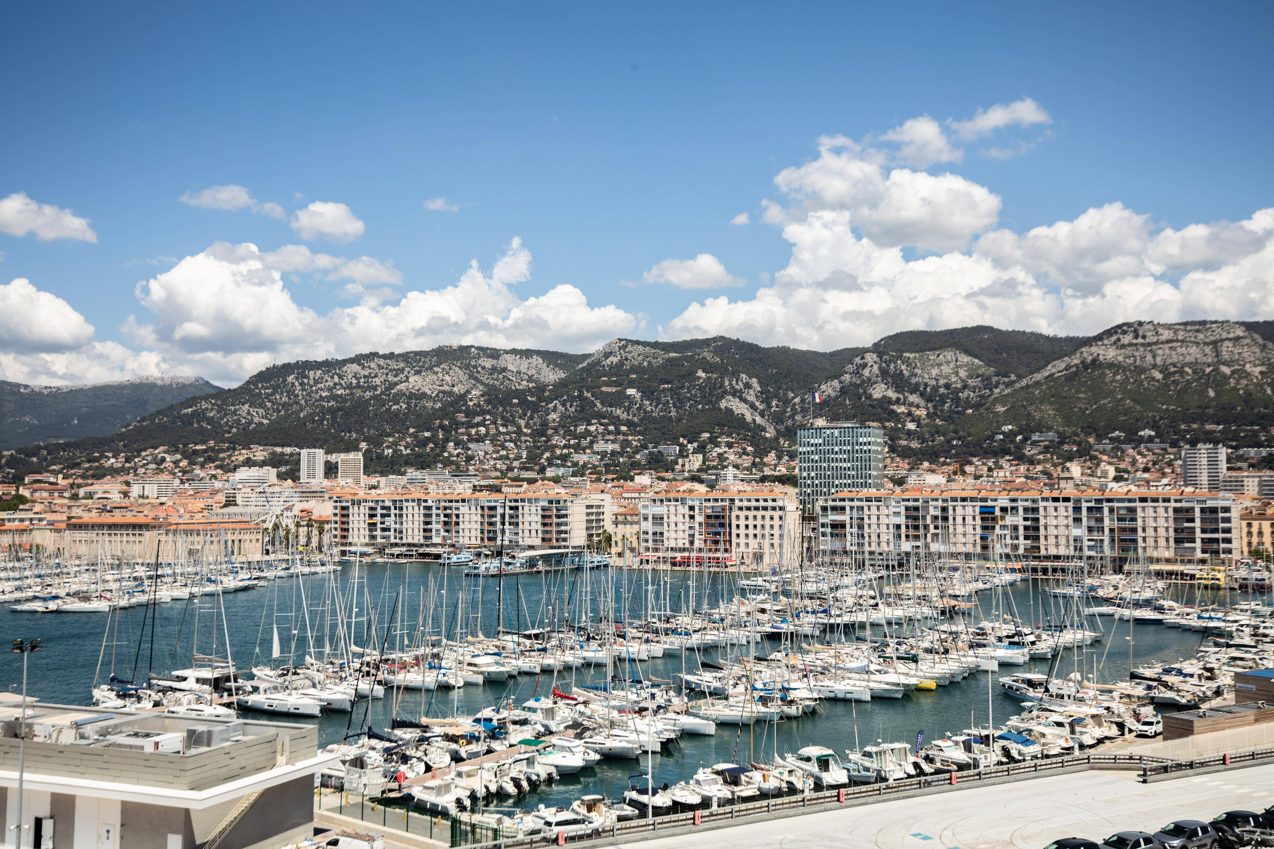 Un restaurateur toulonnais en garde à vue pour manquements à l'hygiène et à la consommation