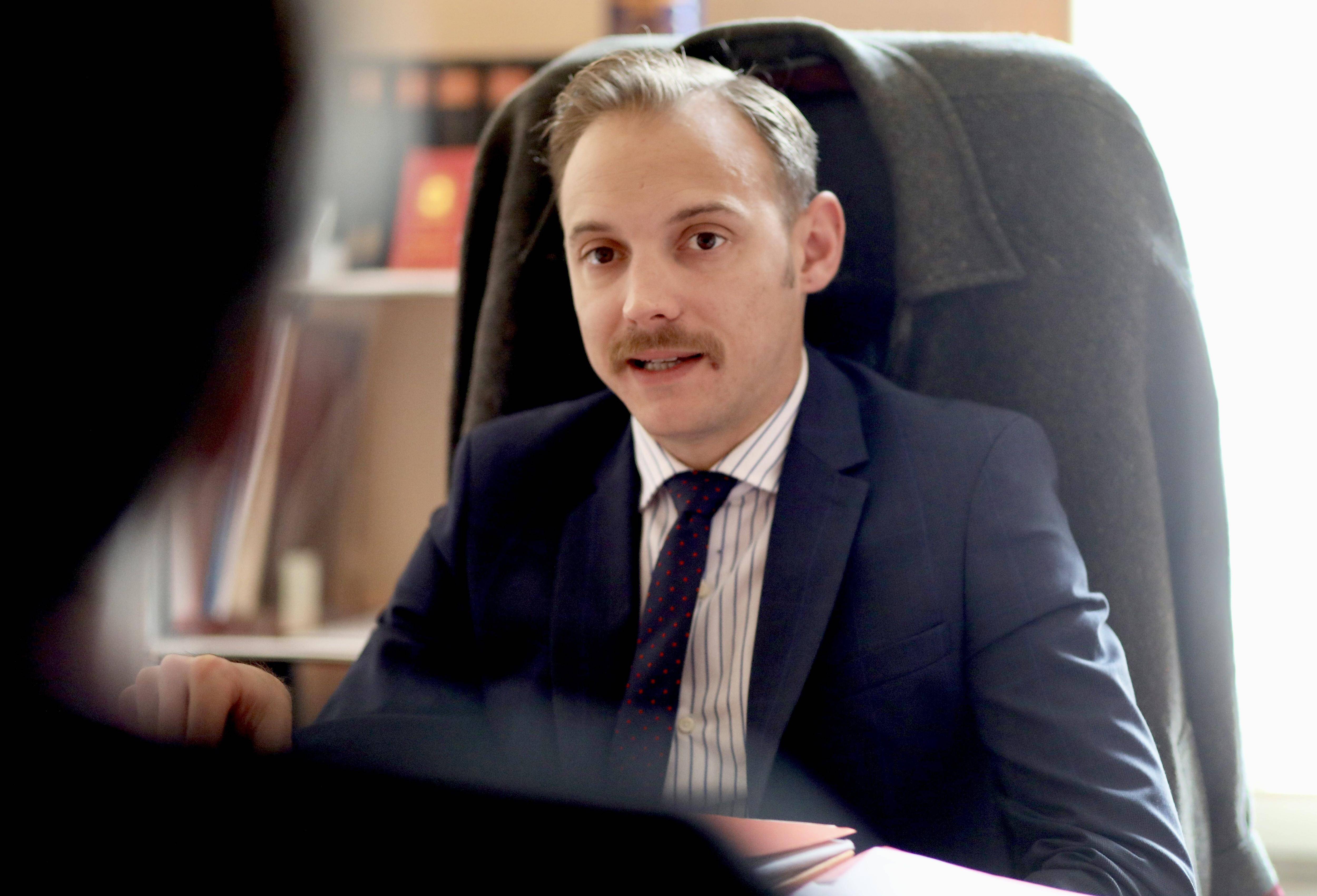 Un rescapé de la fusillade devant un MacDo à Marseille placé en garde à vue: "Mon client n'est pas membre de la DZ Mafia"