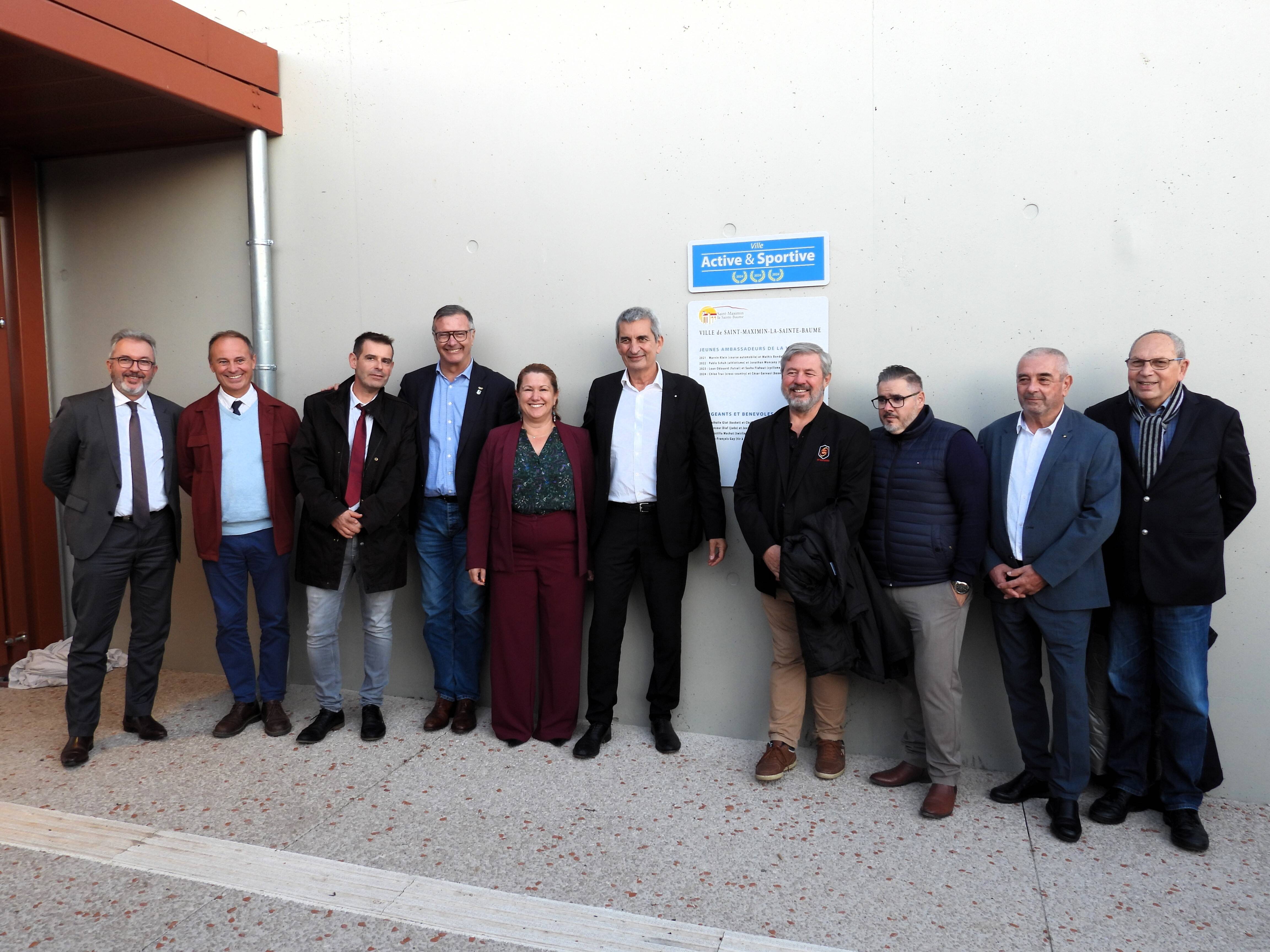 La commune de Saint-Maximin se voit décerner le label "ville active et sportive" niveau 3