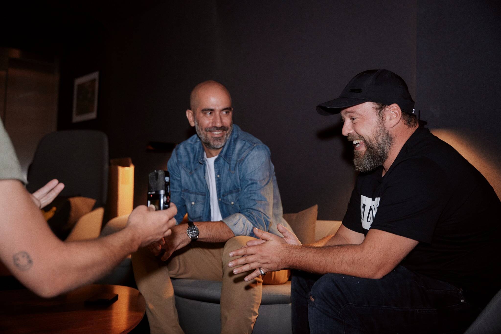 Alban Ivanov dès ce mercredi dans la comédie de boxe "Challenger", nous l'avons rencontré dans le Var en compagnie du réalisateur du film