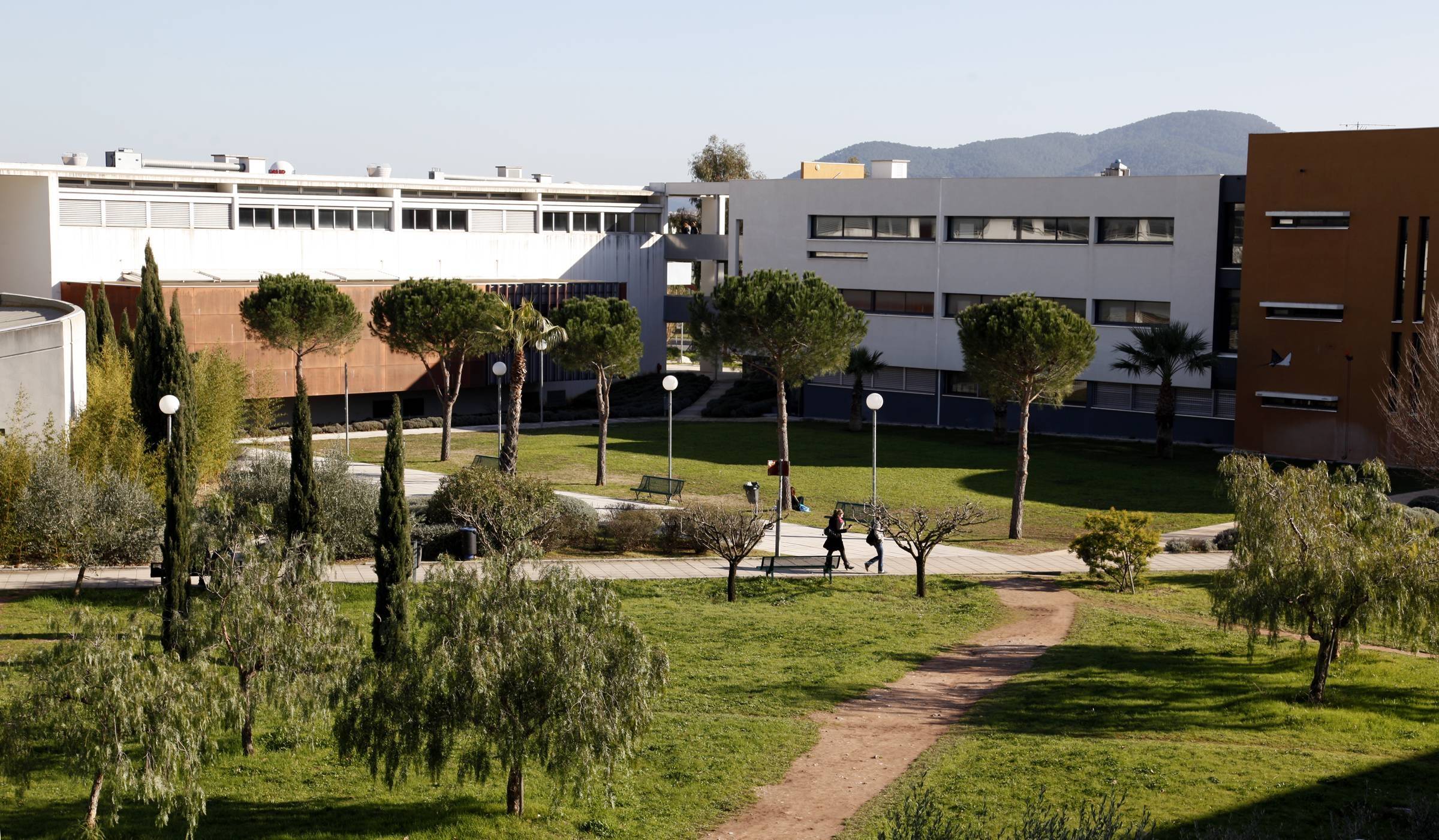 Projet de loi de finances 2025: les universités confrontées "à une vraie incohérence"