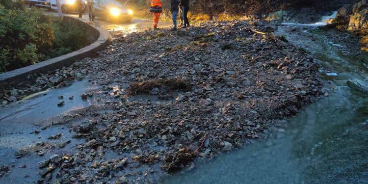 Vigilance pluie-inondation dans le Var: attention aux éboulis sur la route entre Le Plan-de-la-Tour et La Garde-Freinet