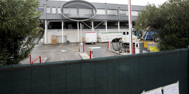 La démolition partielle du rez-de-chaussée a démarré à la clinique Sainte-Marguerite de Hyères