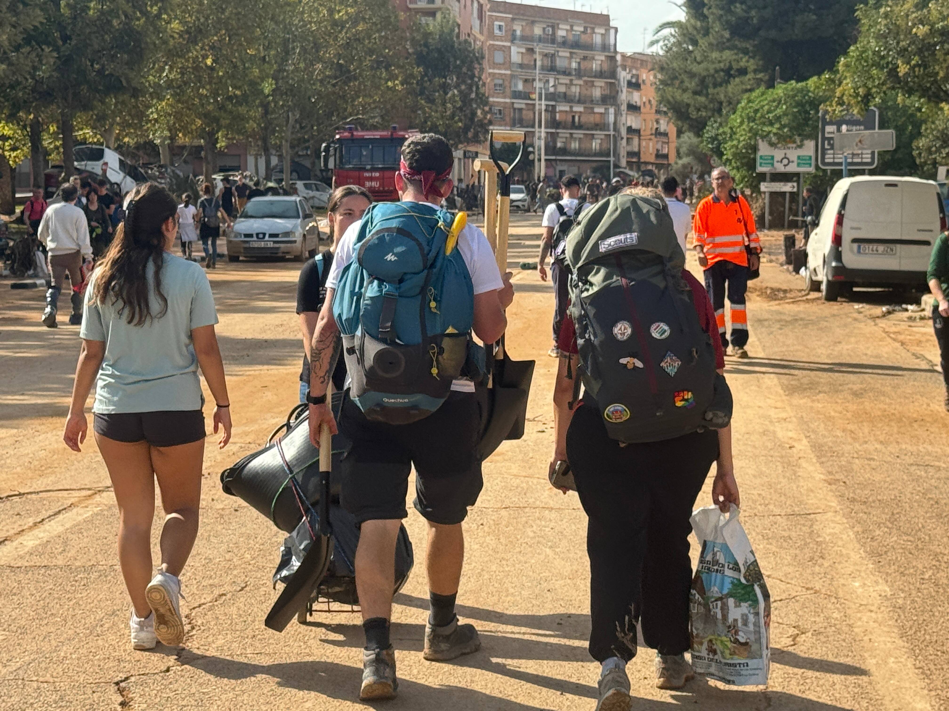 Inondations meurtrières en Espagne: reportage au coeur du désastre, où la solidarité s'est mise en marche