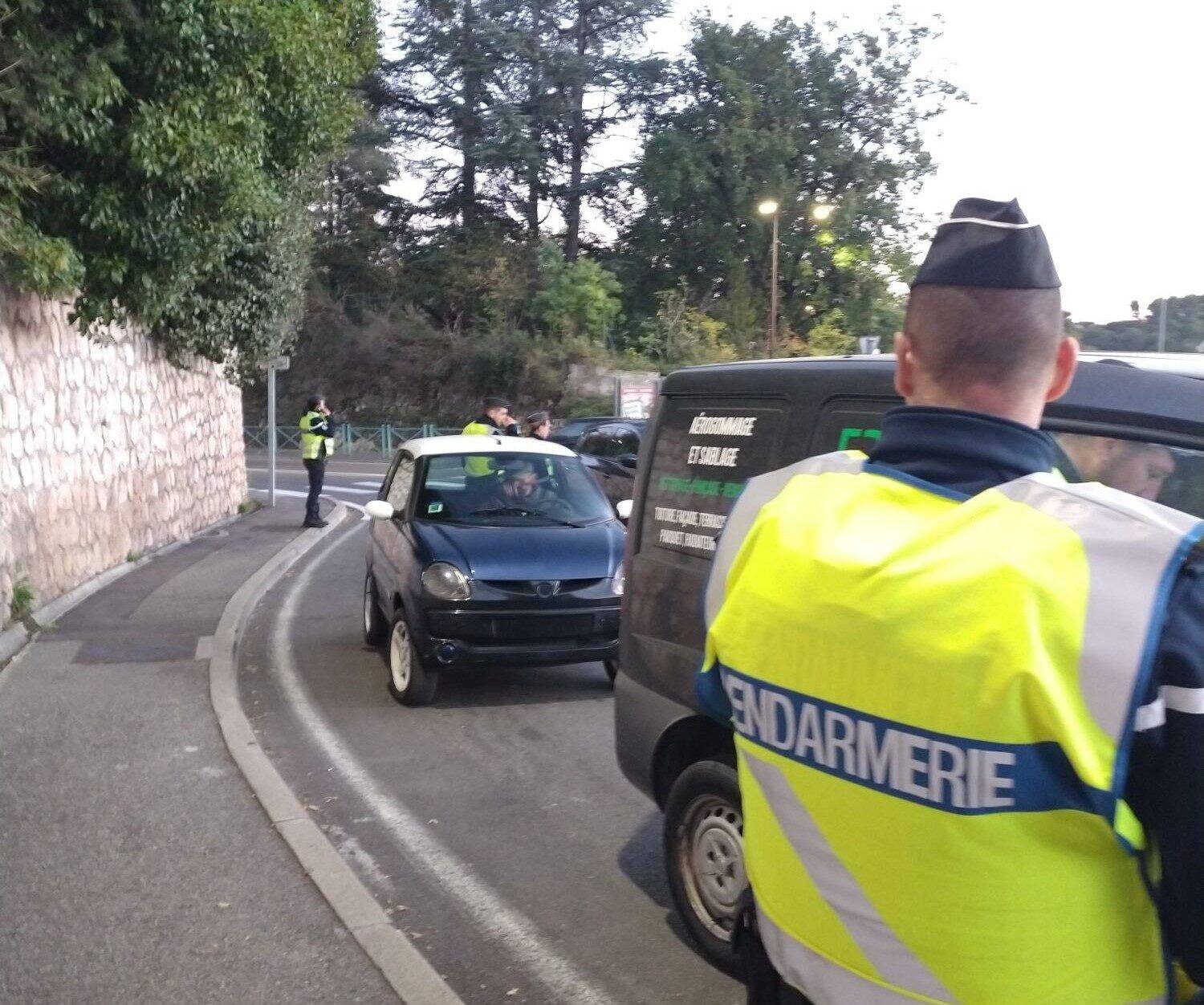 Des centaines de participants en pleine nature: les gendarmes coupent le son d'une rave party à Sospel et font tomber une pluie de PV