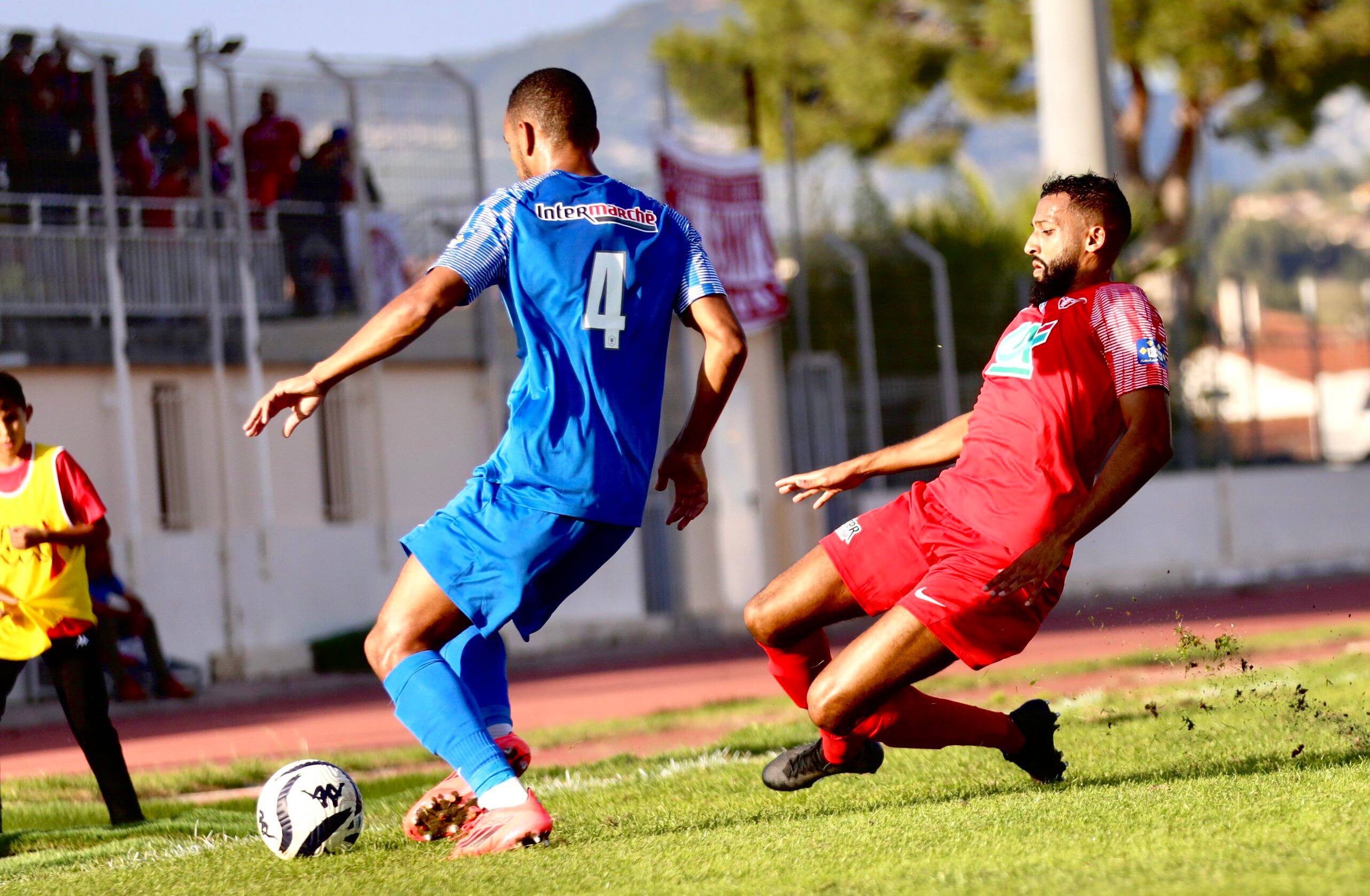 Rrevivez l'élimination de Six-Fours Le Brusc face à Cannes en Coupe de France en images (1-3)
