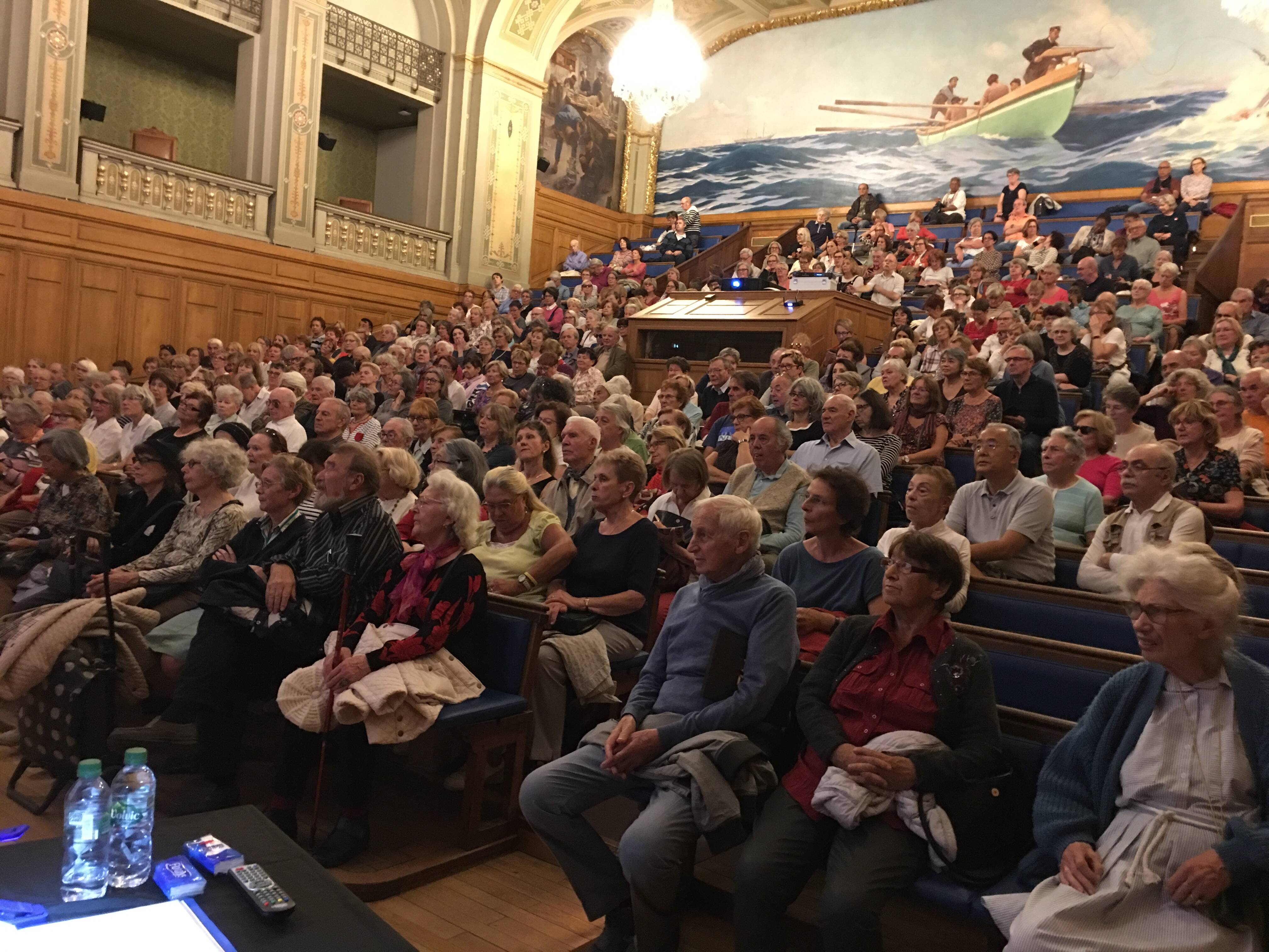 Faire le tour du monde sur grand écran: un cycle de ciné-conférences spécial fait son retour à Cannes
