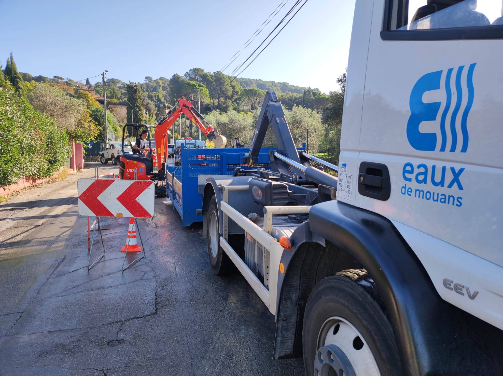 Une fuite prive "une centaine" de riverains d'eau potable à Mouans-Sartoux