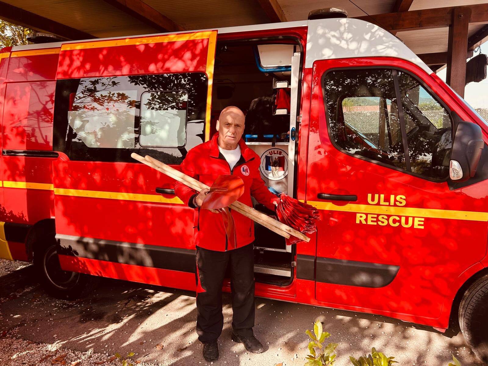 Inondations en Espagne: collecte lancée à Saint-Laurent-du-Var, le sauveteur azuréen Patrick Villardry sur le départ