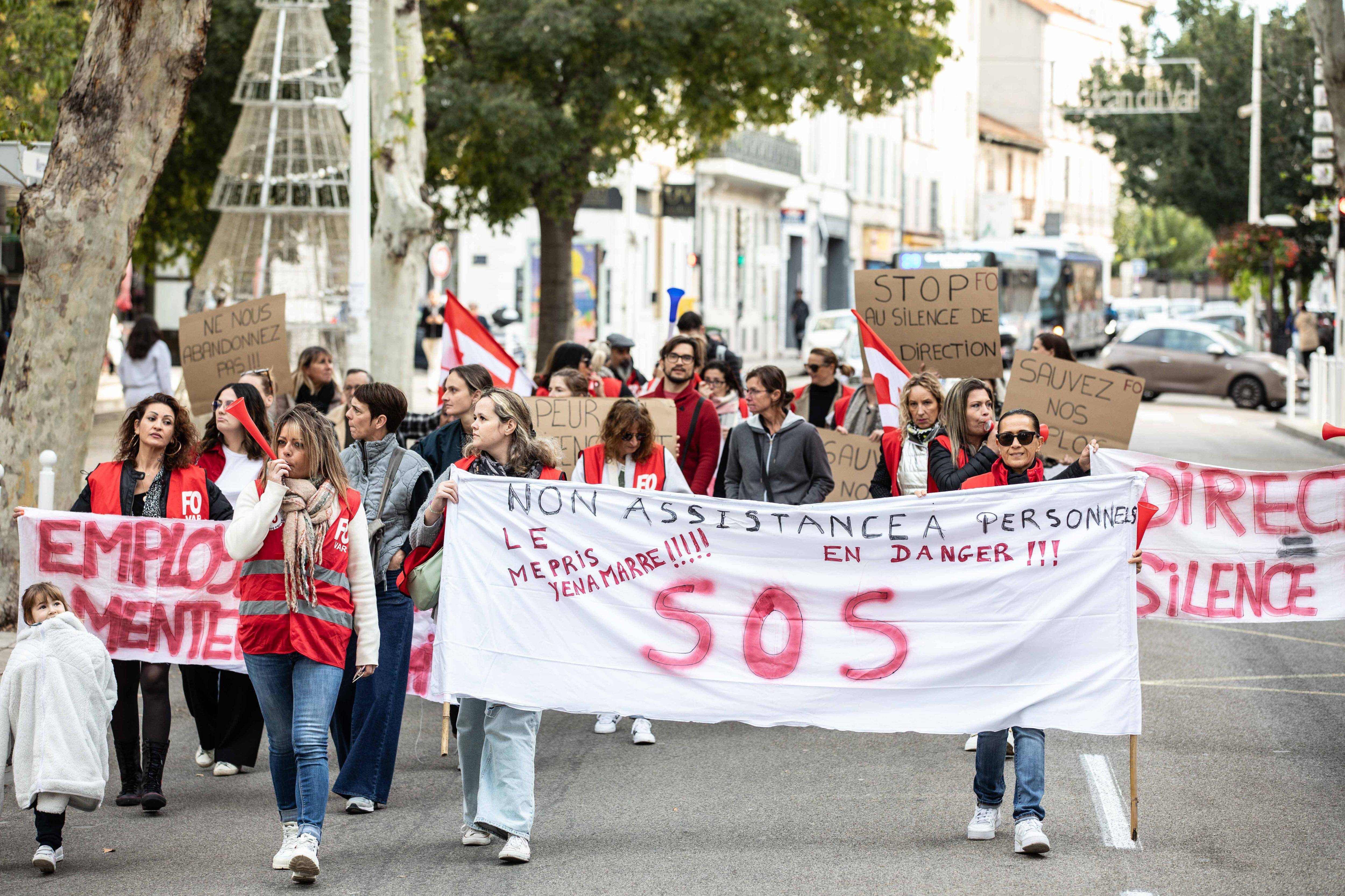 Le SOS des salariés de la clinique Sainte-Marguerite qui ont manifesté ce mercredi à Toulon