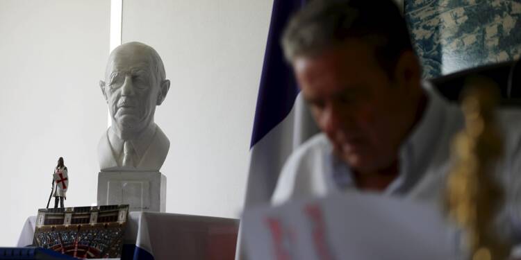 Ils doivent déclarer leur rattachement à un parti politique pour participer à son financement: qui sont ces élus azuréens qui hésitent encore?