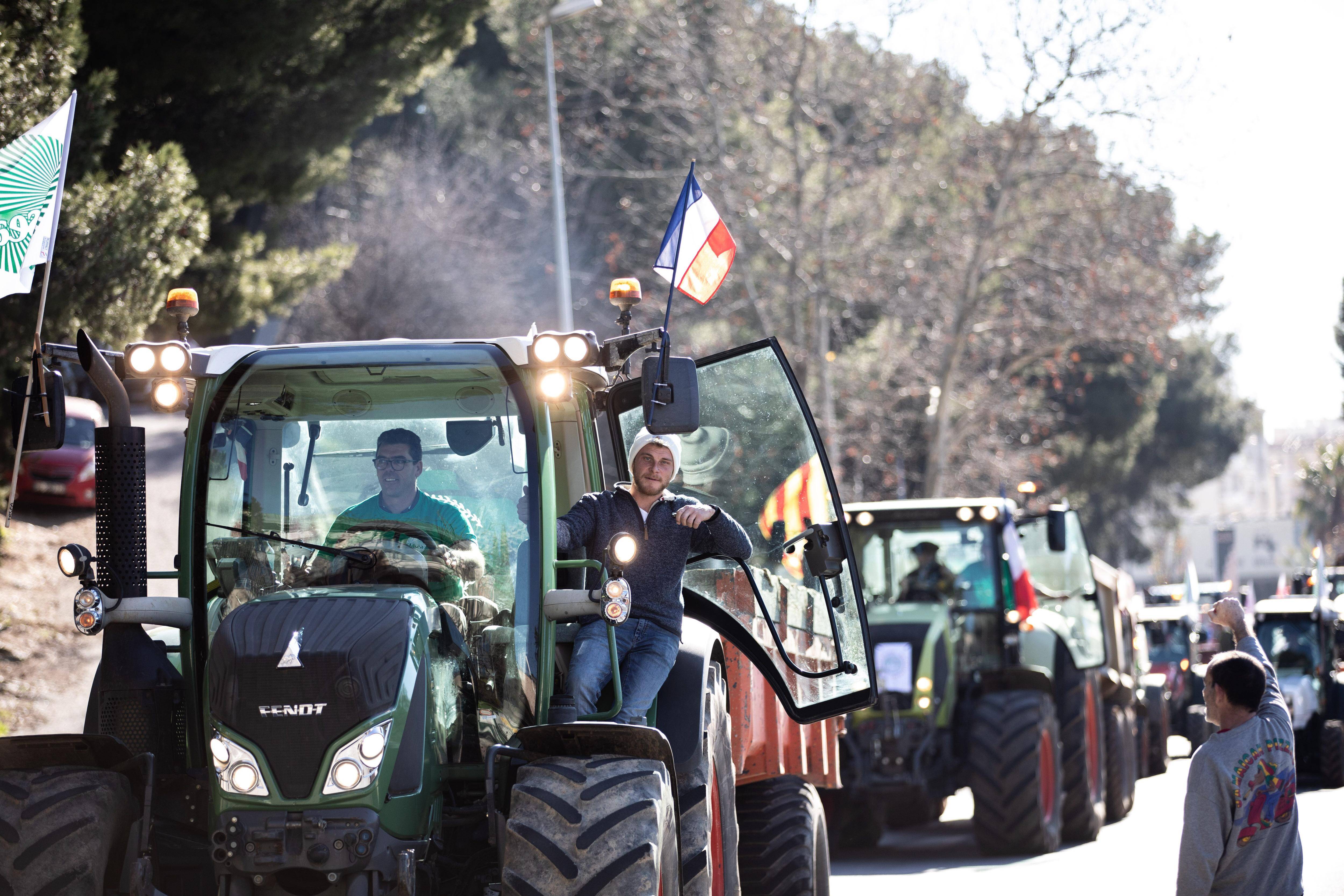 "Il faut qu'on nous écoute enfin": la grogne des agriculteurs reprend dans le Var, une mobilisation prévue ce lundi