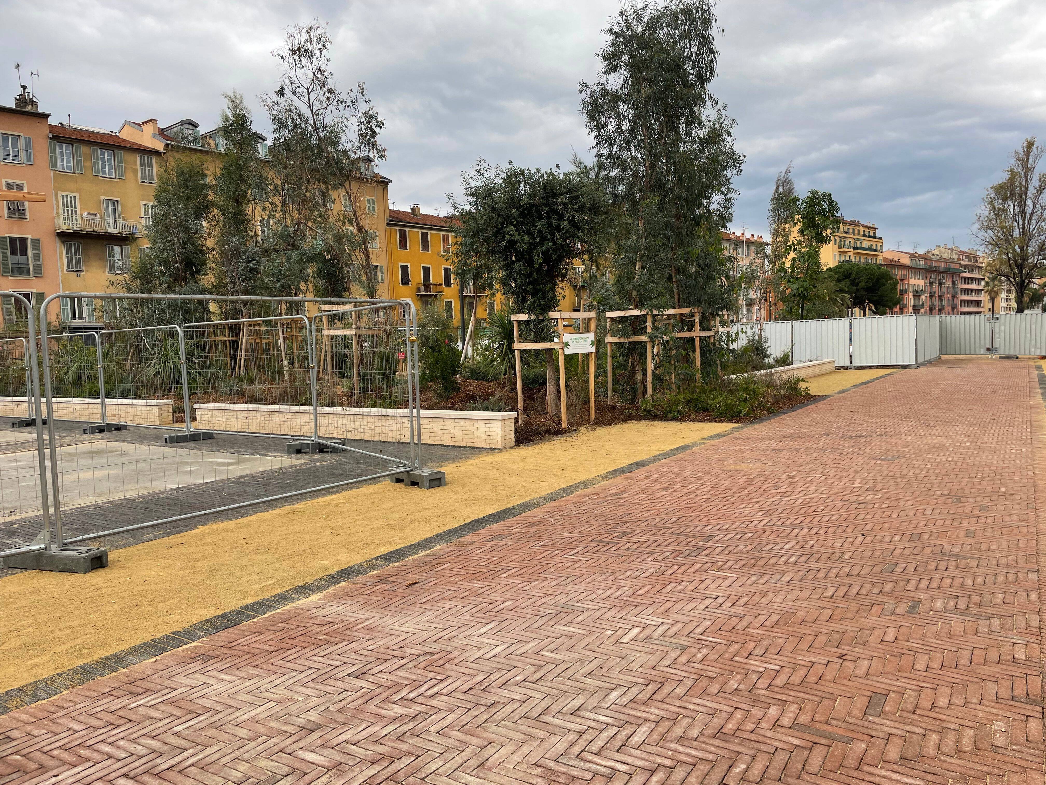 À peine inaugurée, déjà (souvent) refermée... Que se passe-t-il sur l'extension de la coulée verte à Nice?