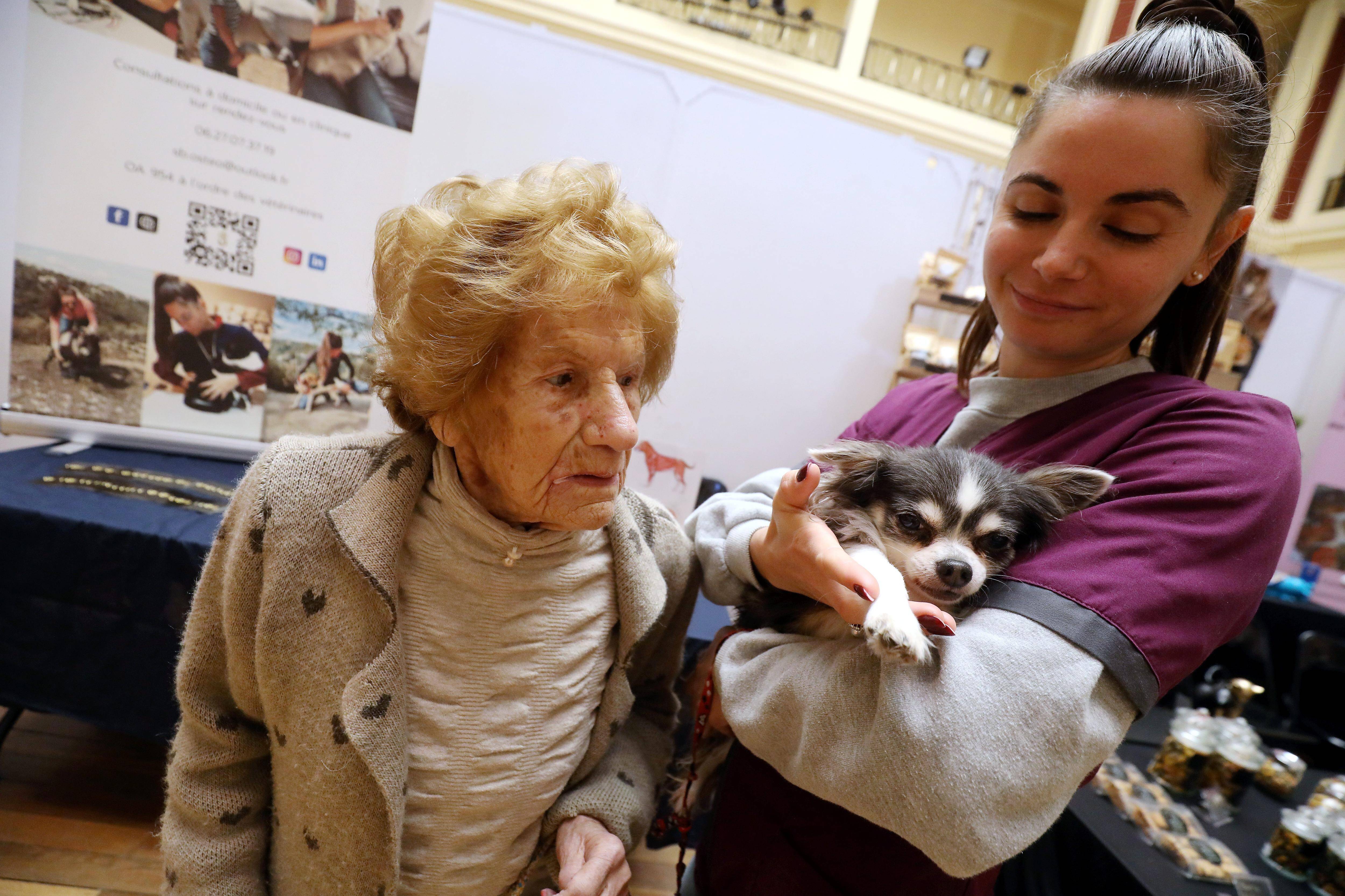 Les spécialistes du bien-être animal distillent leurs conseils au Palais de l'Europe de Menton