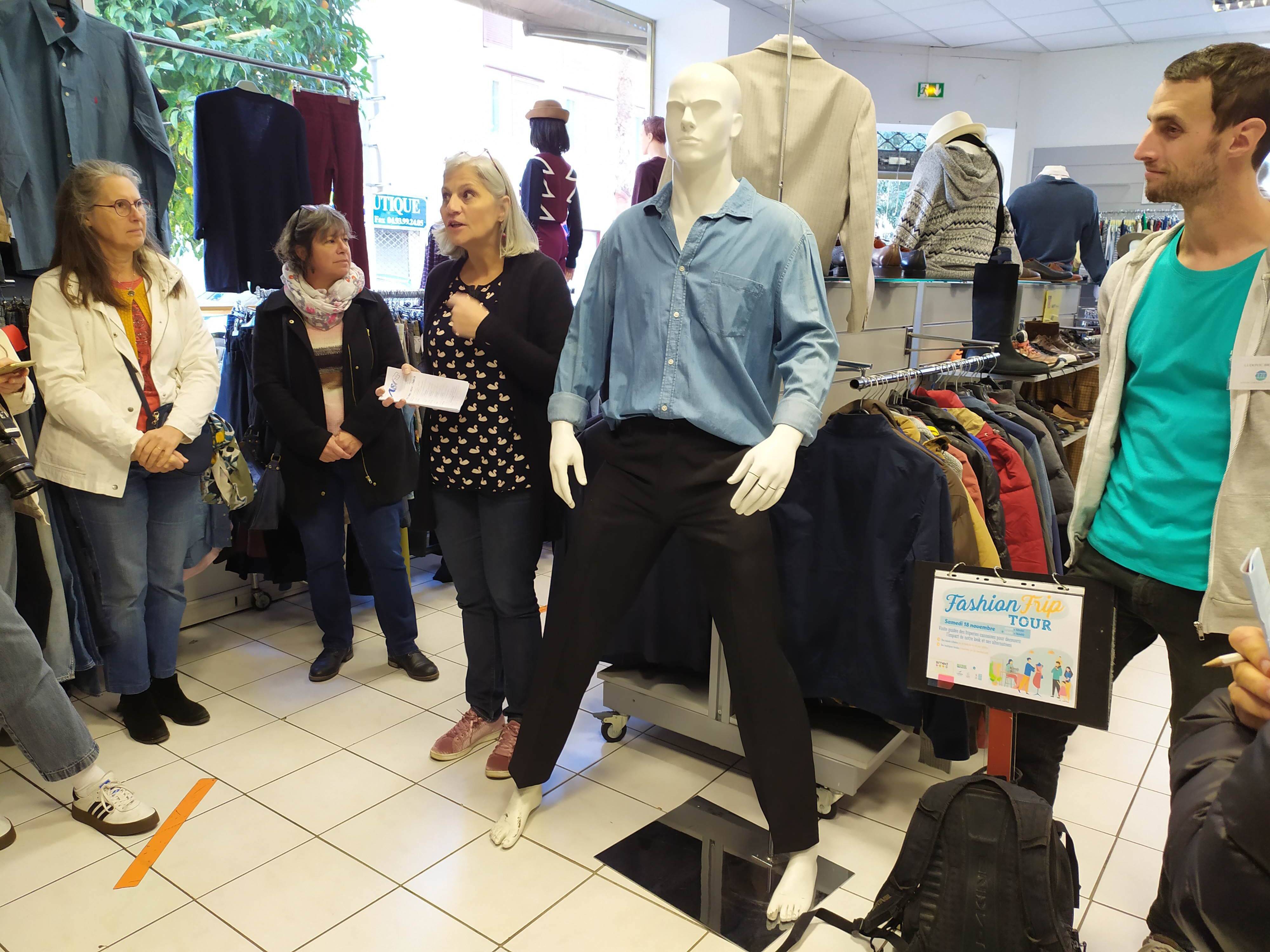 Une balade dans les rues de Cannes pour se mettre à la mode de seconde main