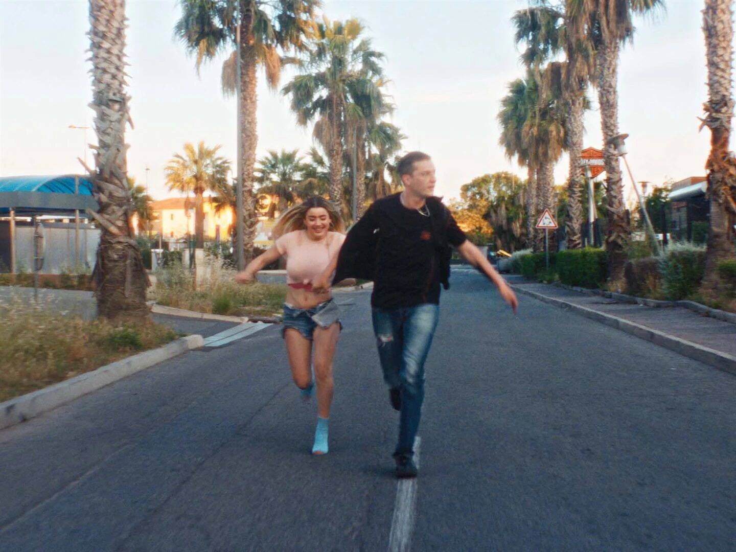 "Diamant brut", tourné en partie à Fréjus, révèle un nouveau visage du cinéma français: Malou Khebizi