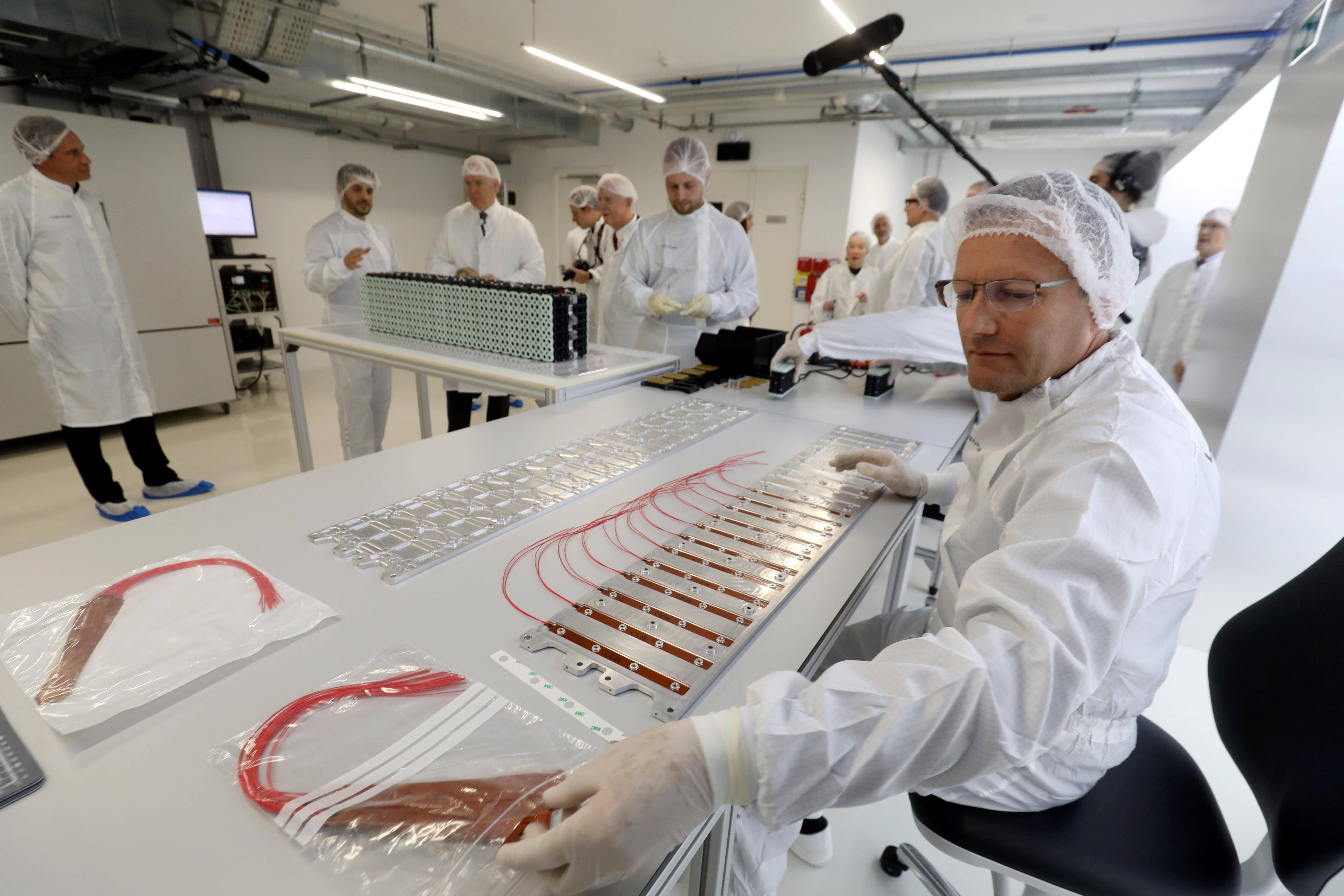 Elle développe des batteries pour les rovers lunaires: on a visité le laboratoire (digne d'un film de science-fiction) de la société monégasque Venturi