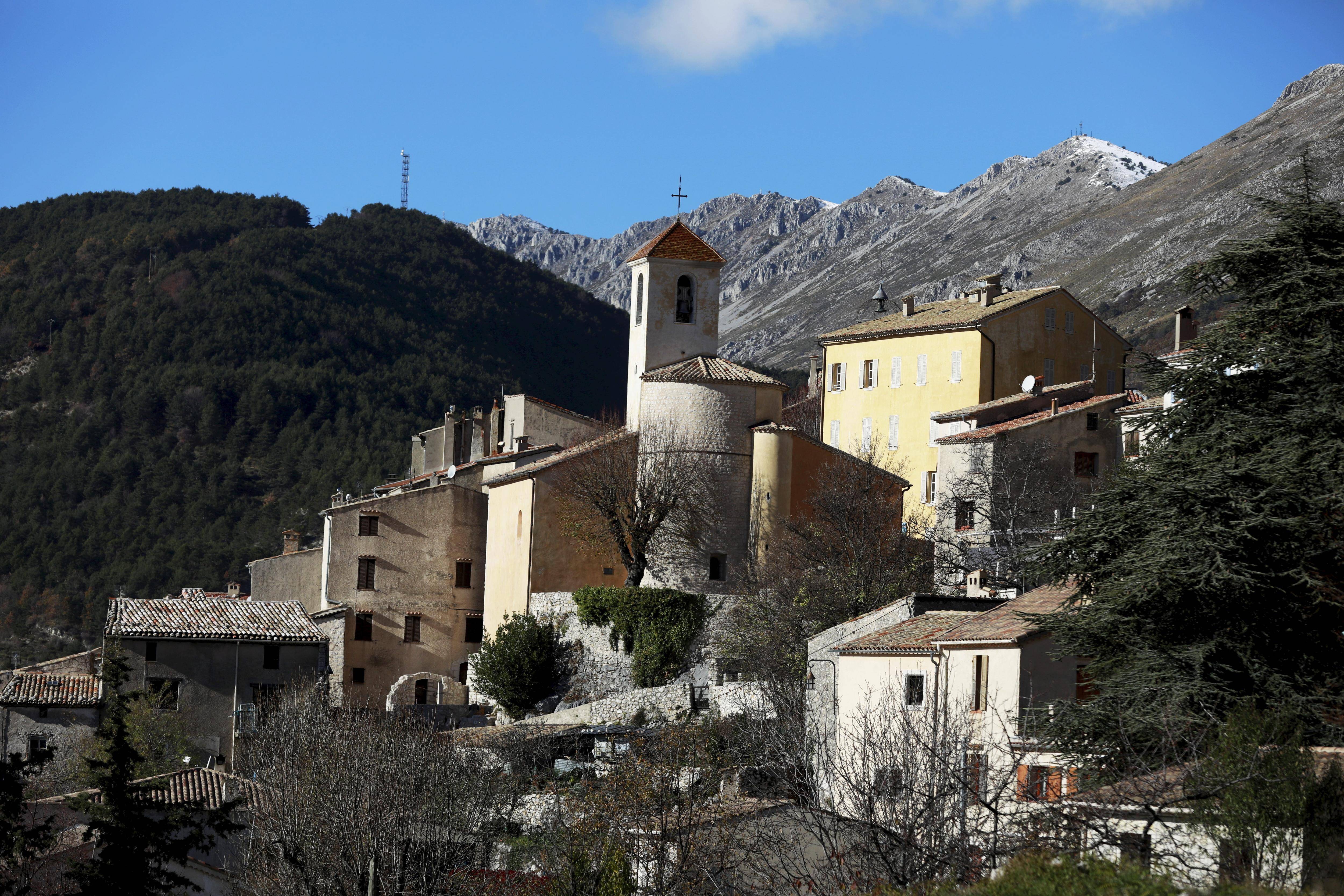 Après plus d'un mois de coupure, le réseau mobile est de retour à Coursegoules