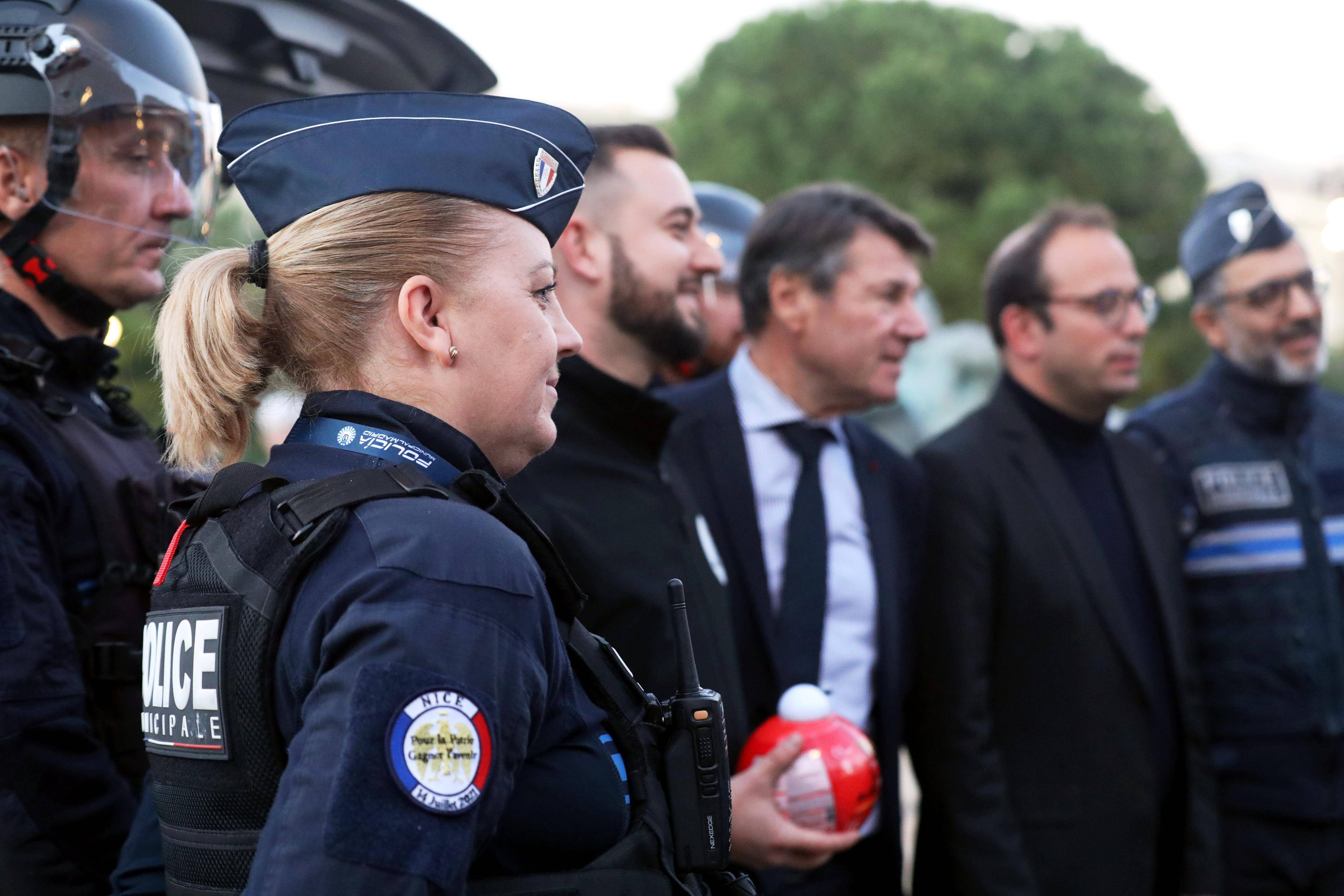 "Une réserve opérationnelle": Christian Estrosi demande plus de prérogatives pour les policiers municipaux