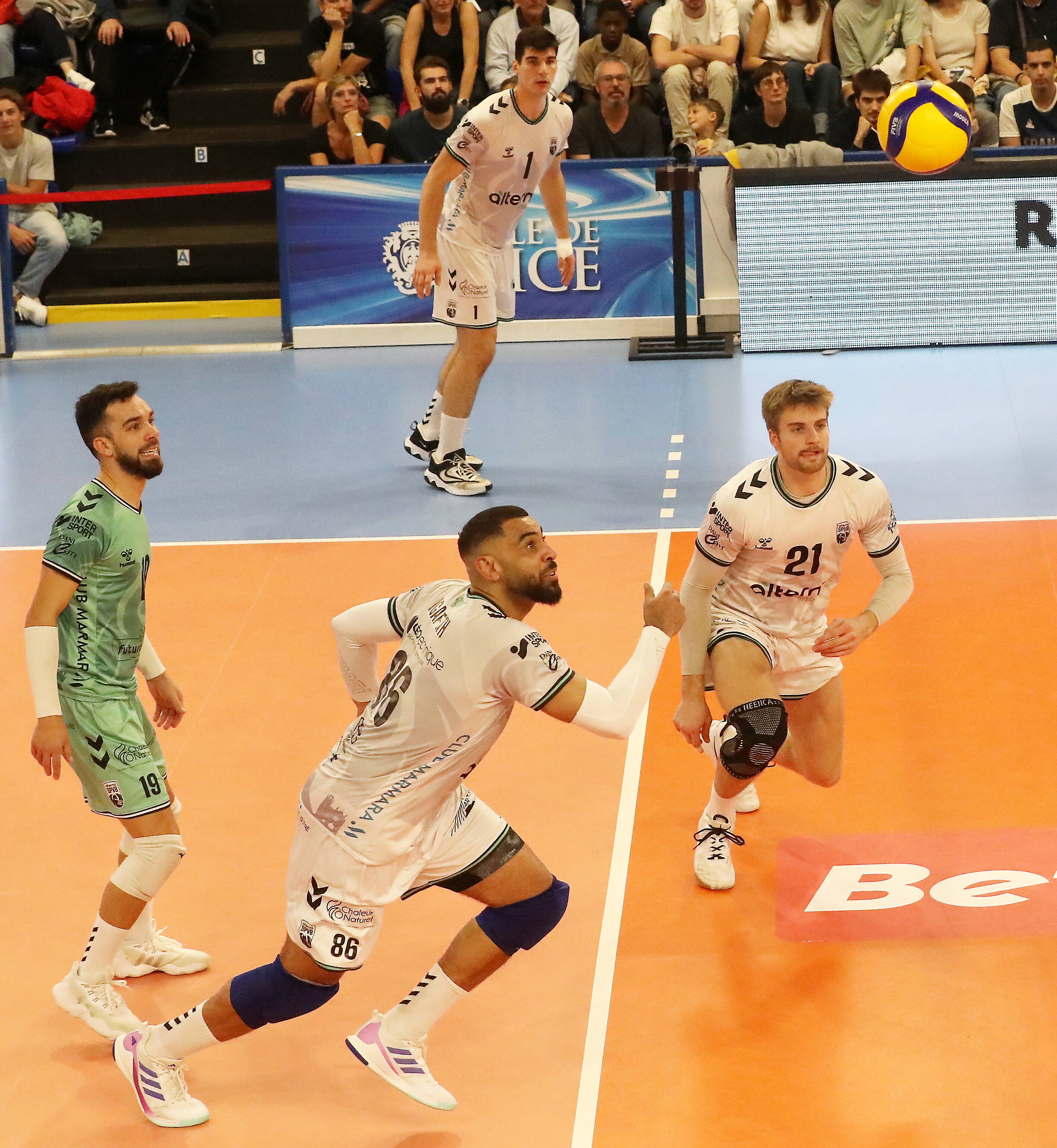 Earvin Ngapeth va enflammer le Palais des victoires à Cannes ce vendredi soir