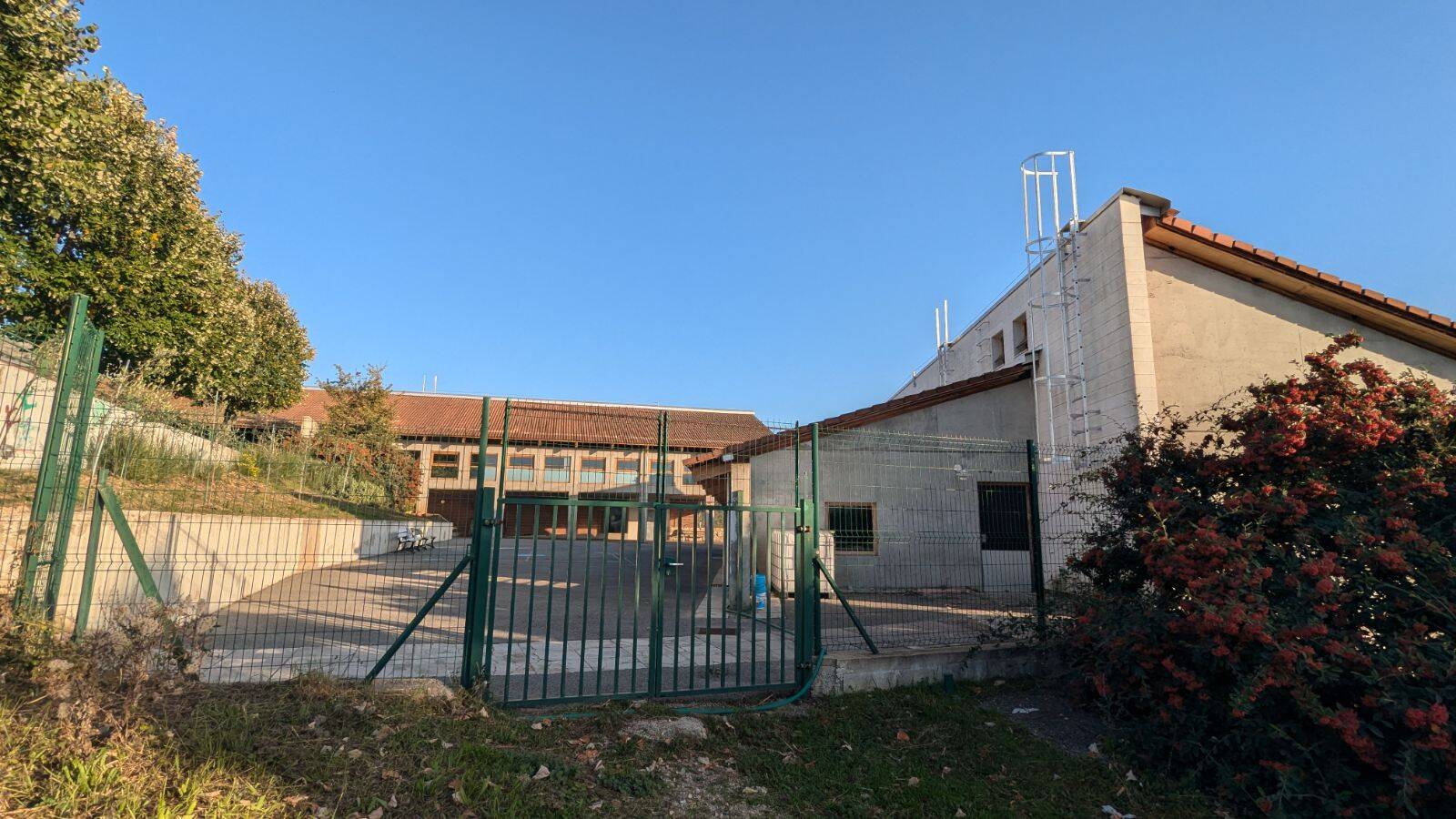 Photovoltaïque, restauration collective... On vous explique ce qu'est le label "Territoire durable, une Cop d'avance", dont bénéficie Saint-Vallier-de-Thiey