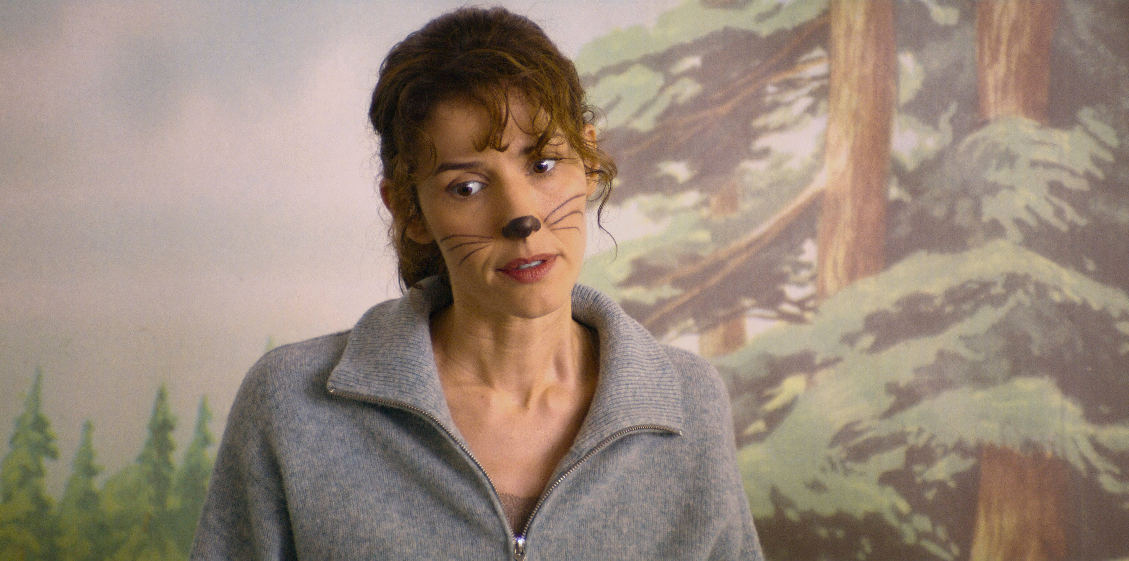 Qui est "Iris", cette femme pas comme les autres campée par Dora Tillier dans une nouvelle série Canal+ qui débute ce lundi soir