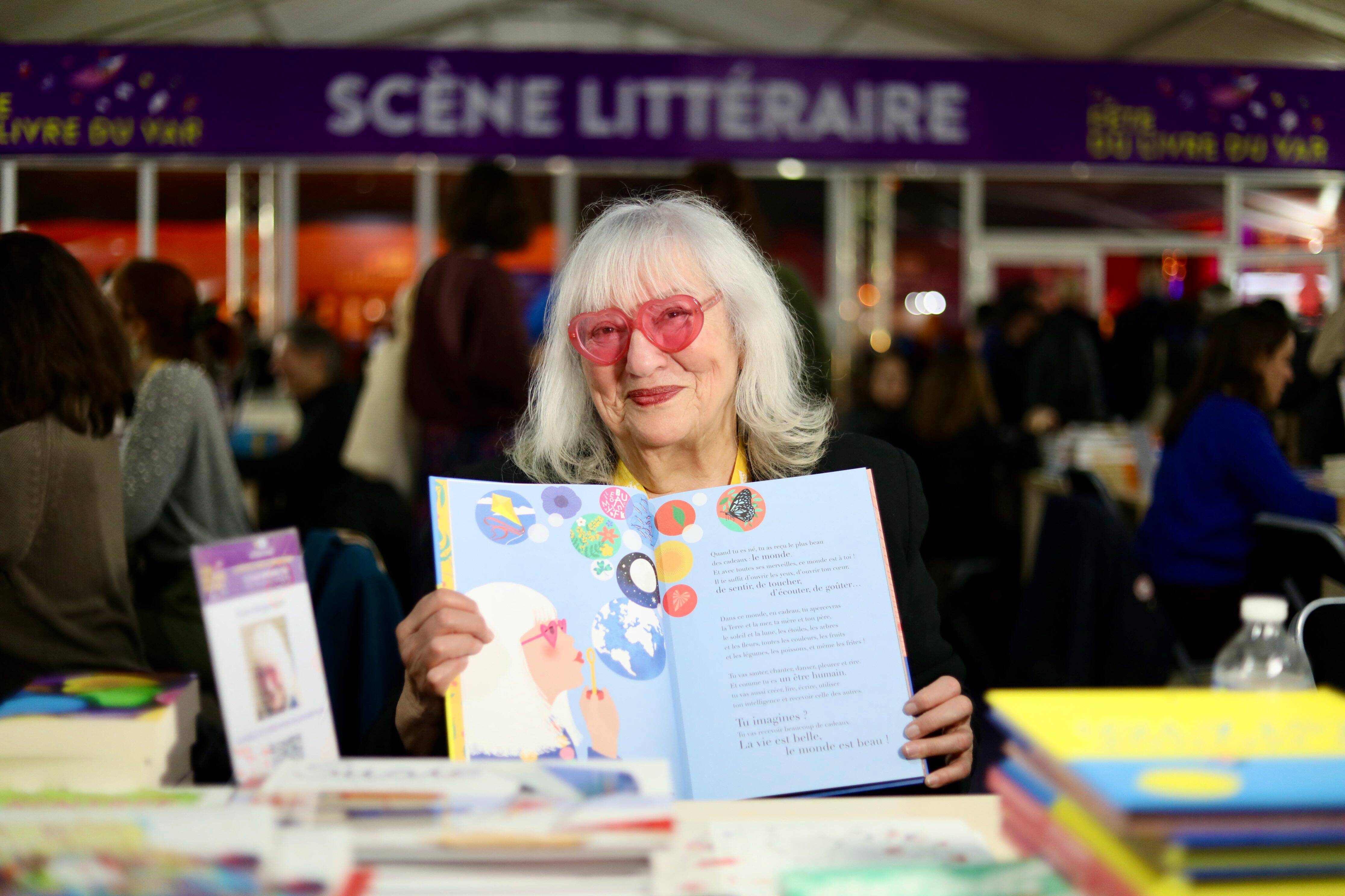 Niçoise d'adoption, l'autrice franco-américaine de littérature jeunesse Susie Morgenstern était à la Fête du livre du Var, nous l'avons rencontrée