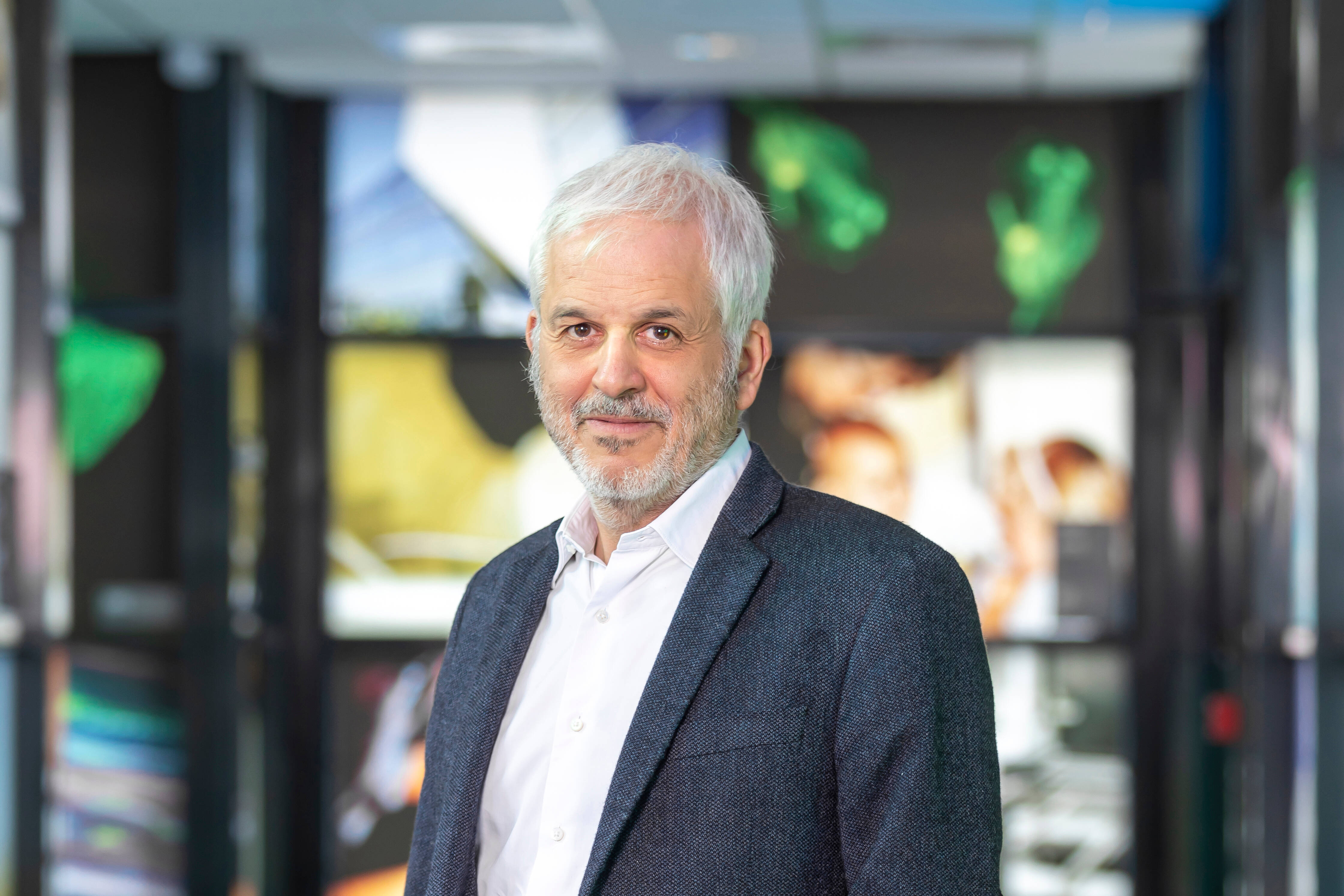 "Des travaux qui ont marqué l'histoire de la génétique": rencontre avec le directeur général du laboratoire Généthon