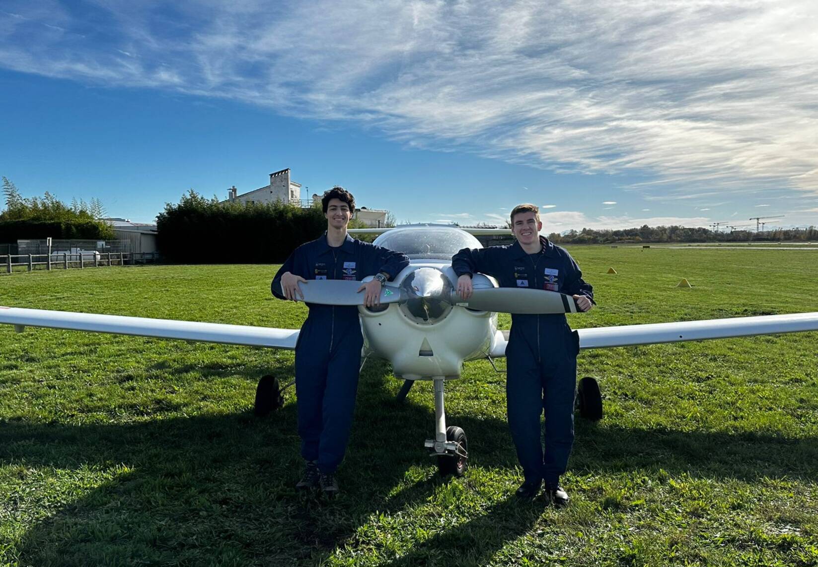 "Les Ailes de demain" seront ce jeudi à Cannes pour transmettre le "virus" de l'aviation
