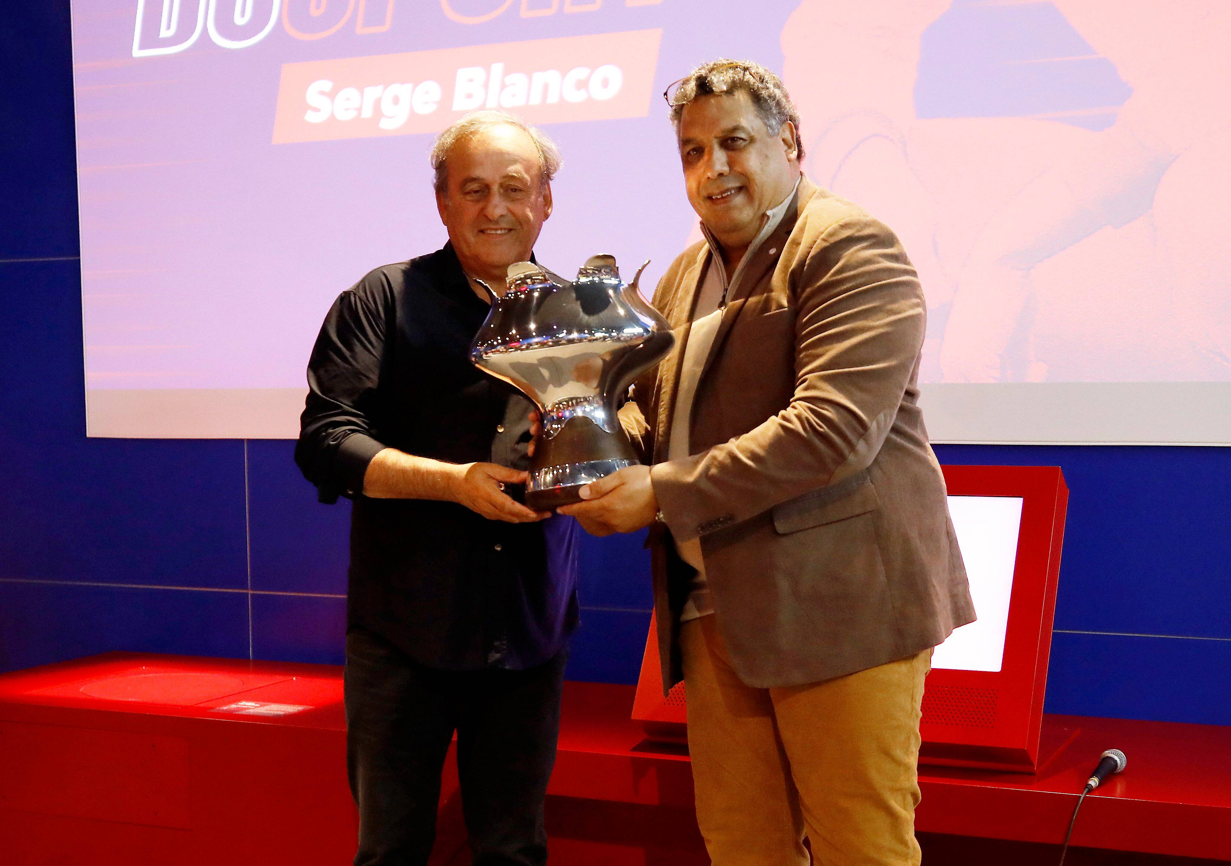 "Je le trouve perdu sur le terrain"... Présent à Nice, Michel Platini s'exprime sur les problèmes actuels de Kylian Mbappé