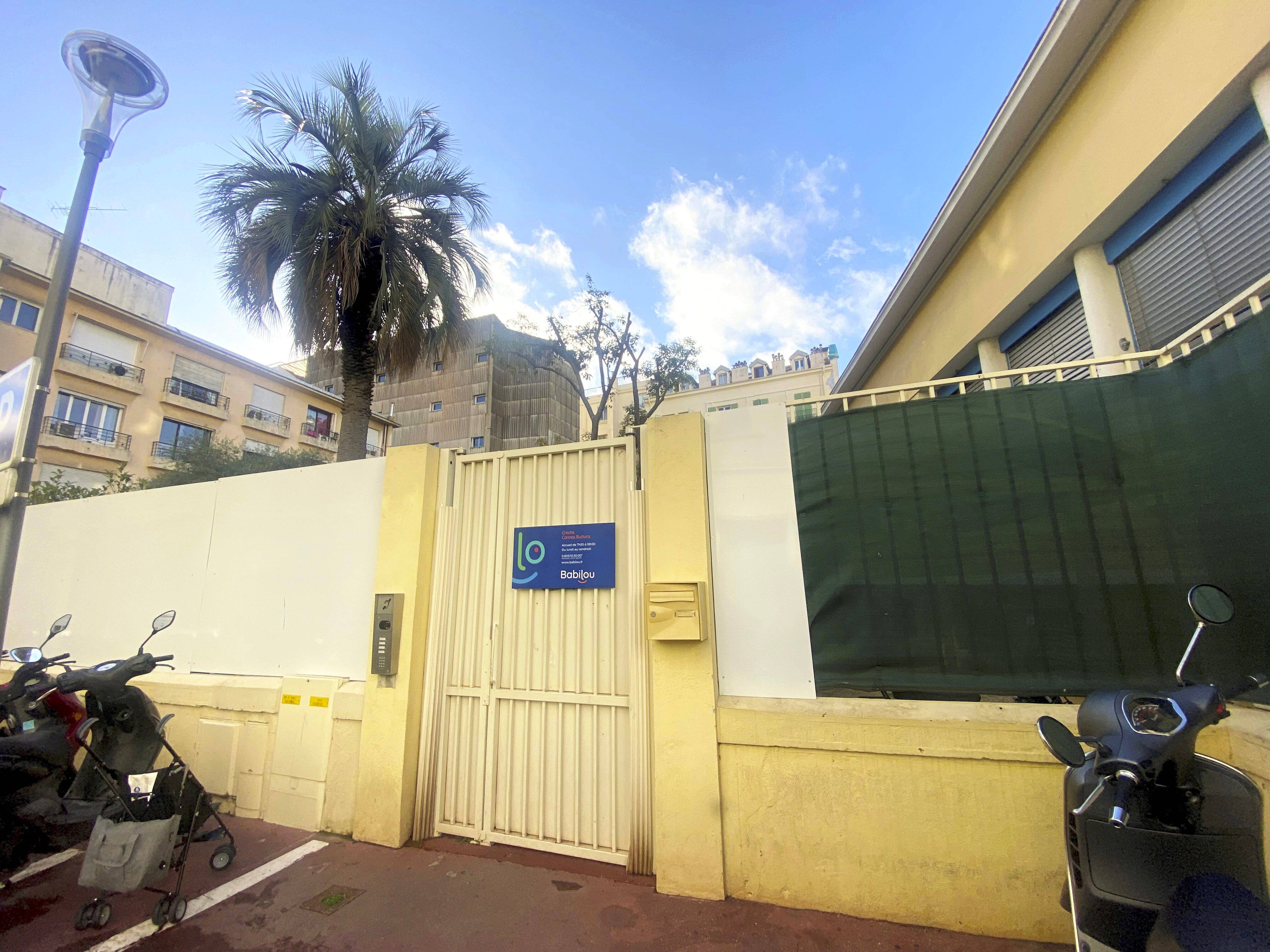 "Ce n'est pas trop tôt!": deux cas de gale signalés dans une crèche de Cannes, les parents inquiets et en colère