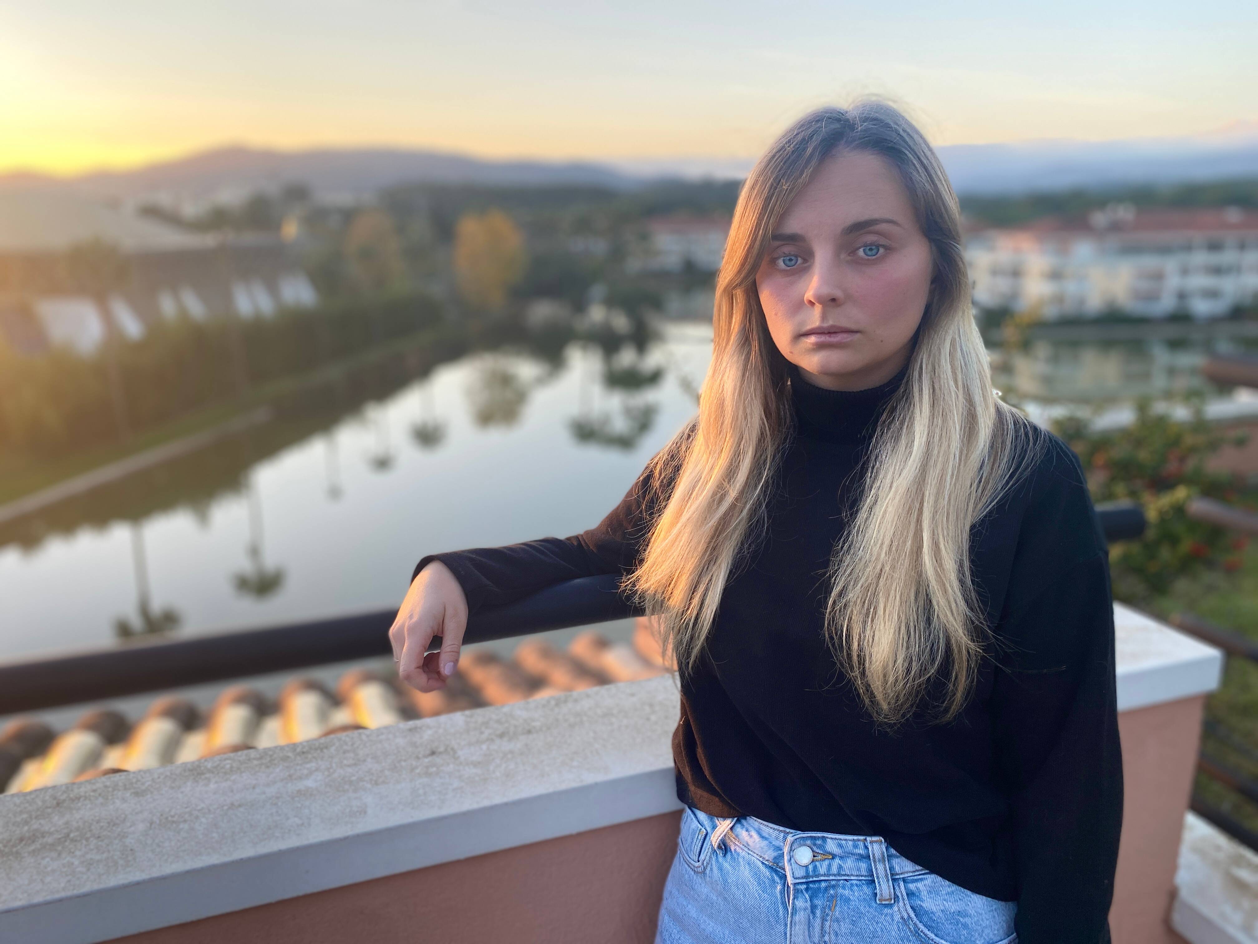 "Moi aussi, j'ai été brûlée par une lampe à éthanol": Margaux témoigne d'un autre incident survenu il y a quelques mois dans un restaurant de Cannes