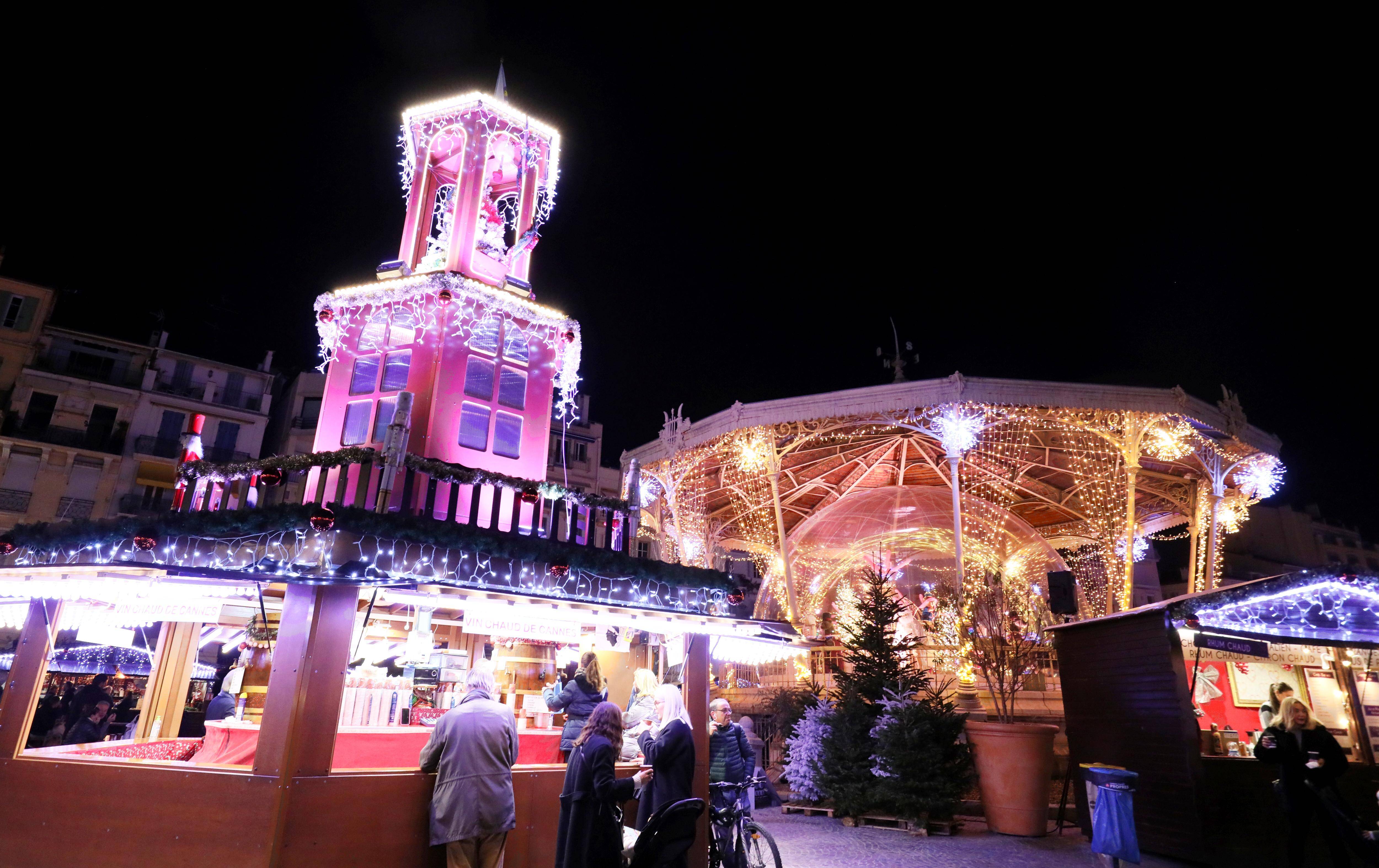 Vidéosurveillance: l'expérimentation de l'intelligence artificielle se poursuit au marché de Noël et à la fête foraine de Cannes