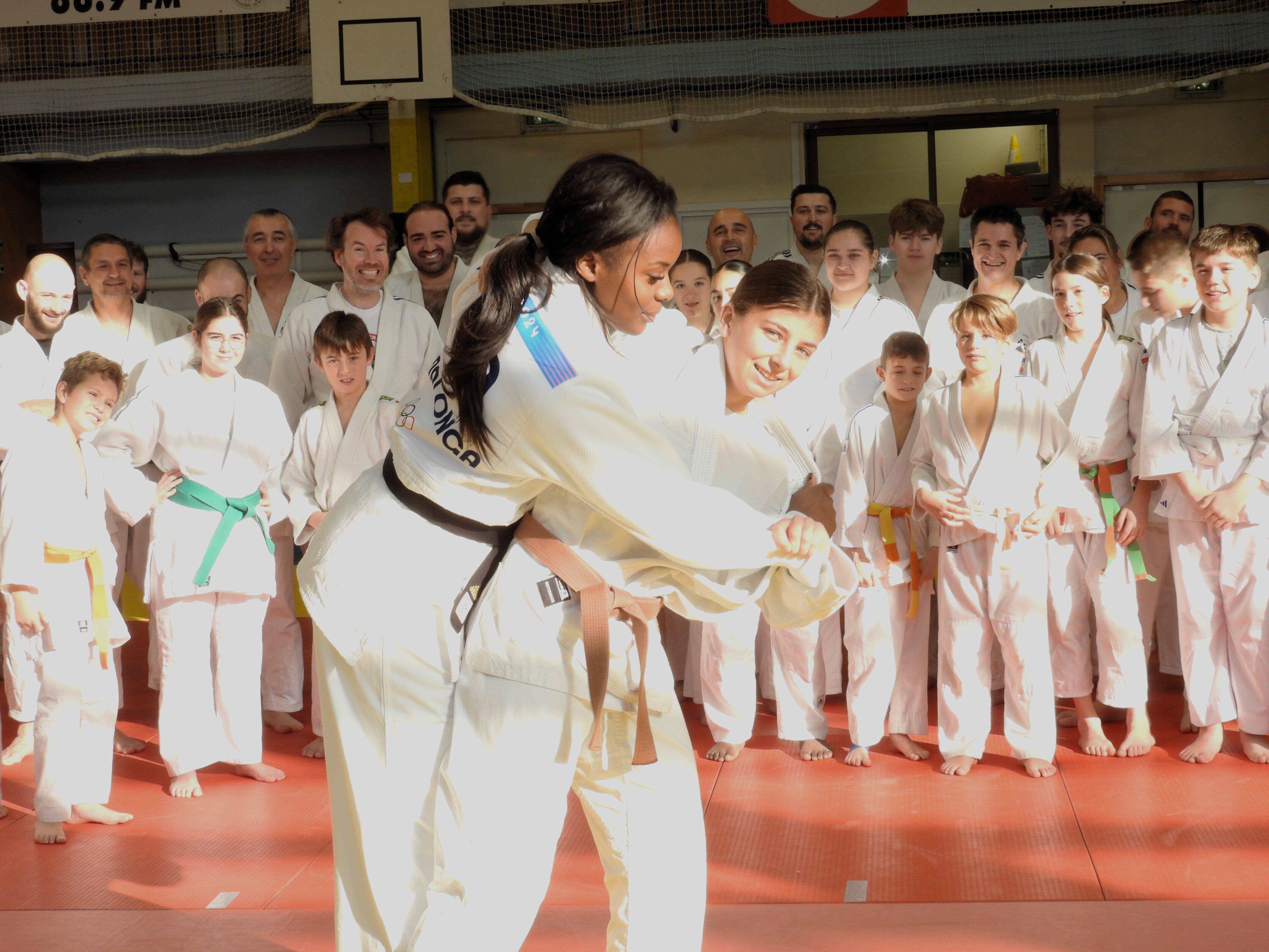 La judokate française et médaillée olympique Madeleine Malonga, en visite dans le Var, dévoile son projet d'année sabbatique
