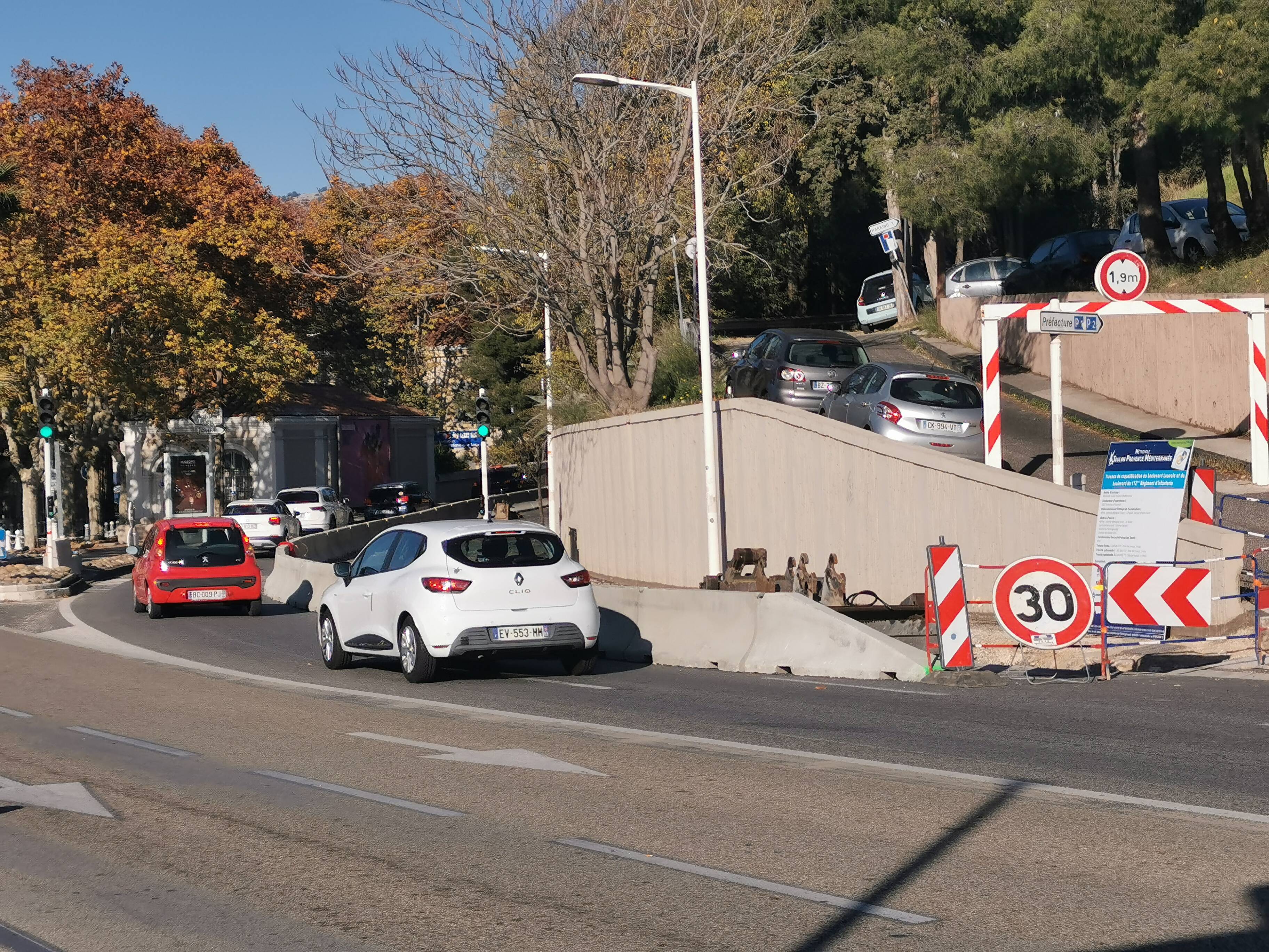 Des travaux pendant plusieurs mois devant la préfecture de Toulon, la circulation est perturbée
