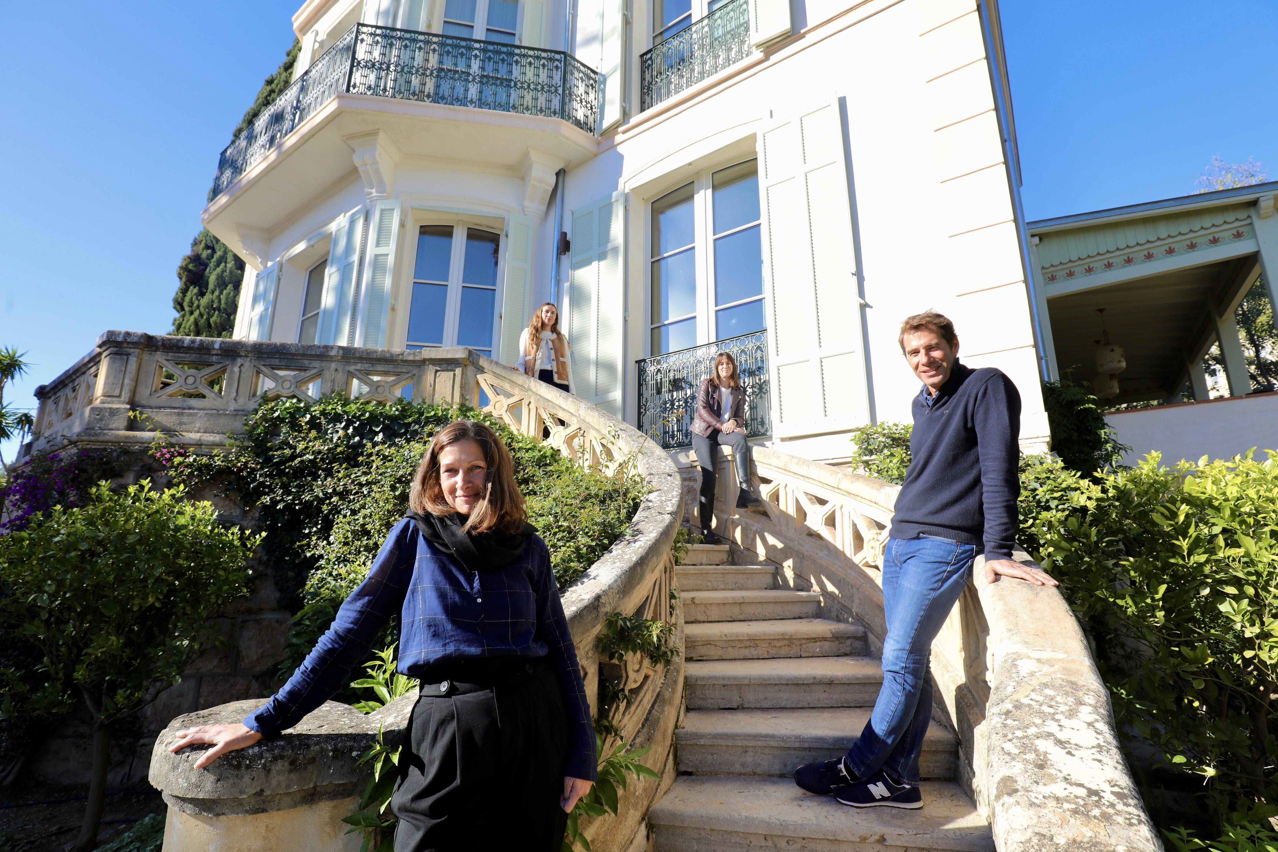 Brad Pitt et George Clooney ont déjà fait appel à eux: cette famille hyéroise fait revivre des villas d'exception