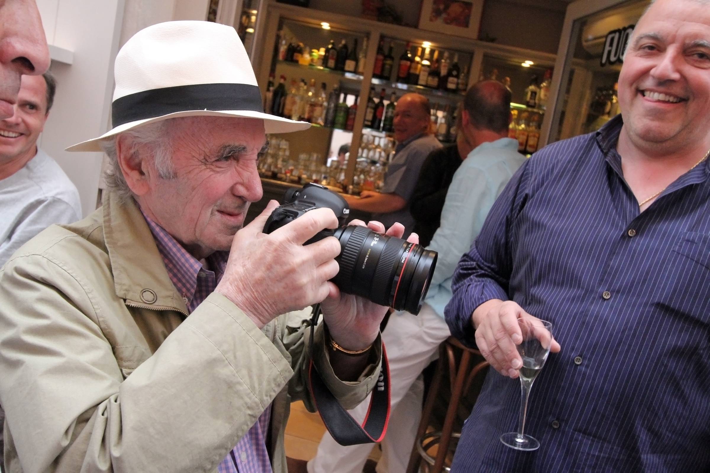 Charles Aznavour: 4 idées pour prolonger le centenaire du chanteur