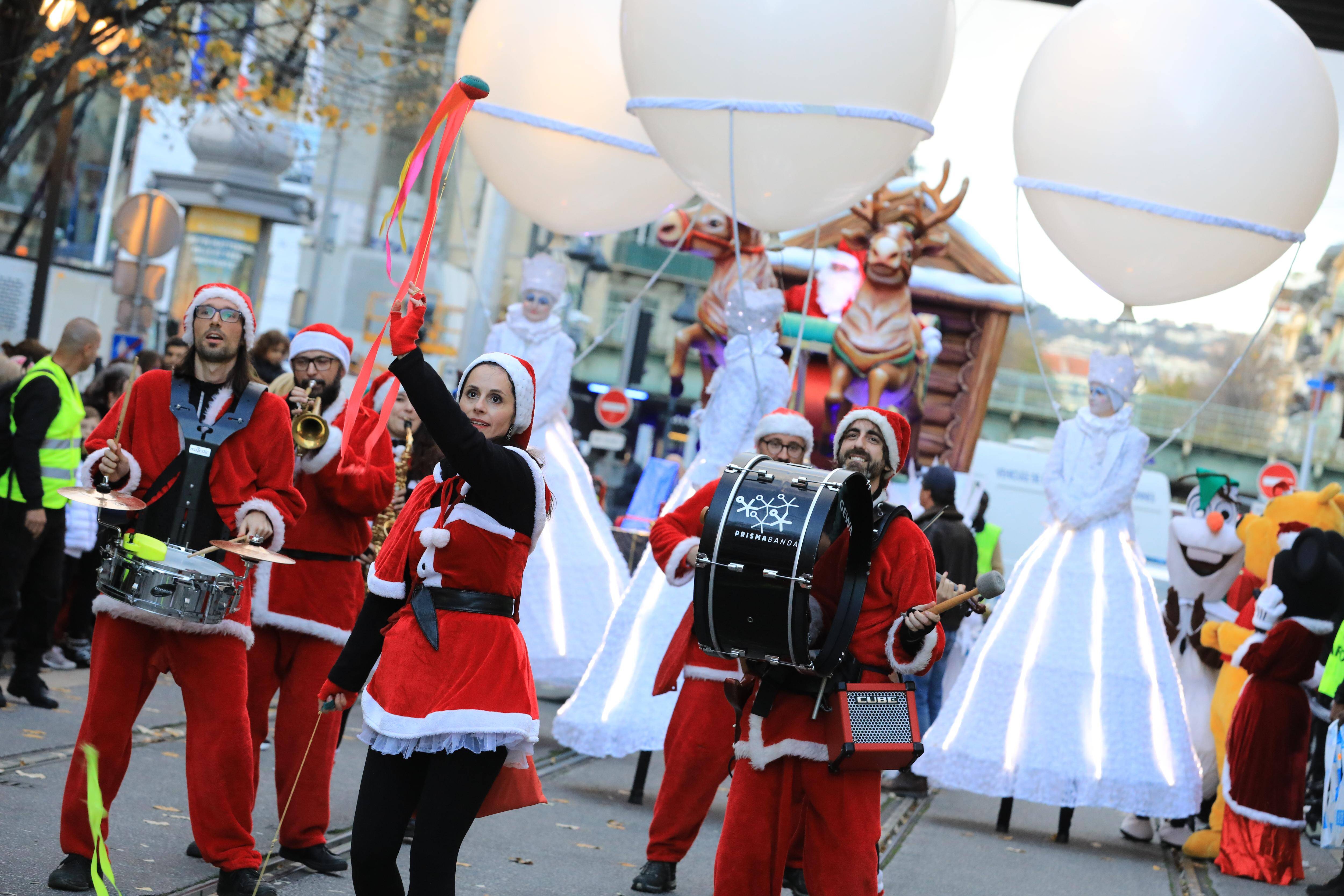 Dimanche, place à la grande parade rouge et blanche sur l'avenue Jean-Médecin de Nice