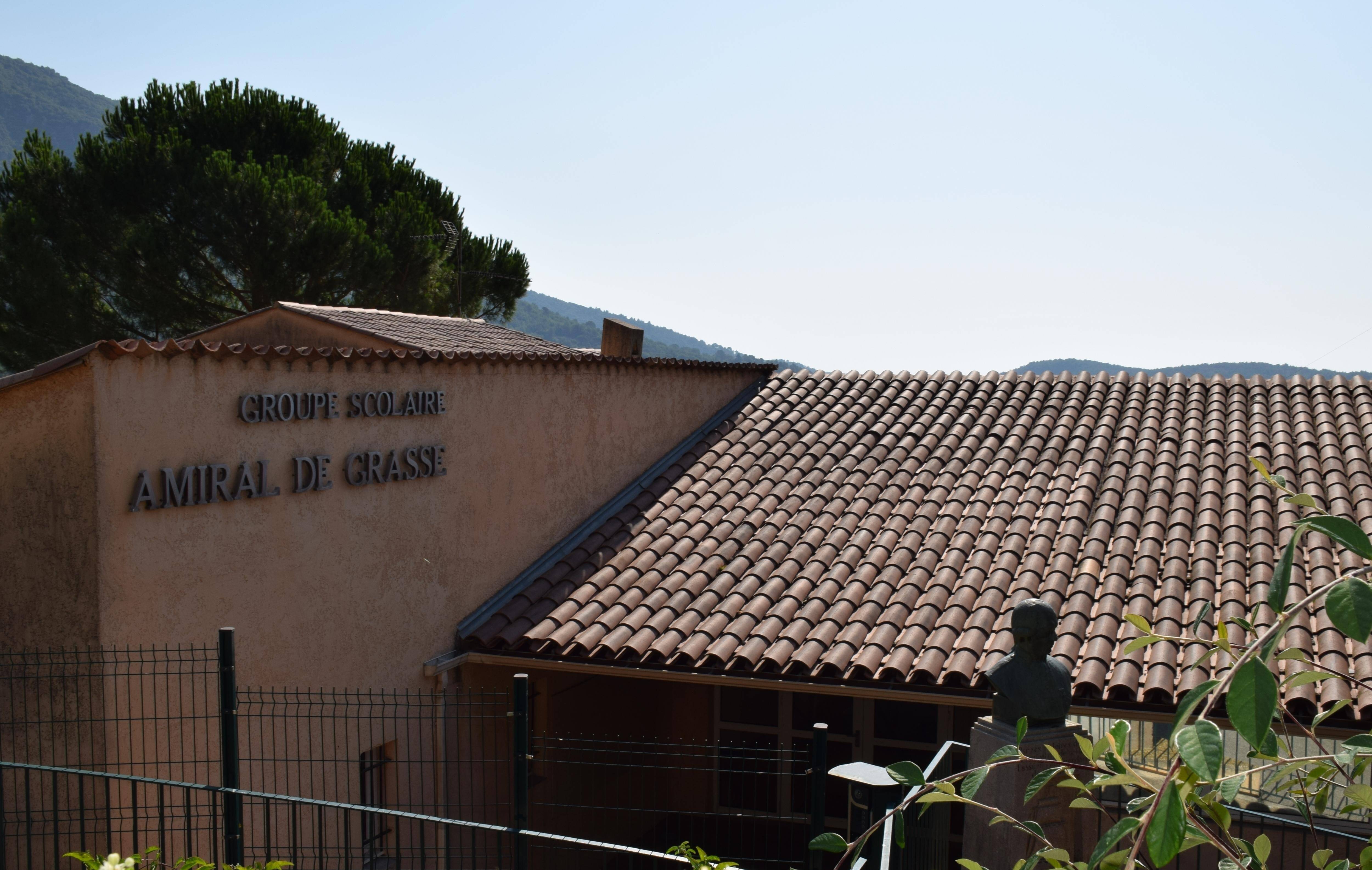 Bientôt des panneaux solaires sur les toits du groupe scolaire du Bar-sur-Loup?