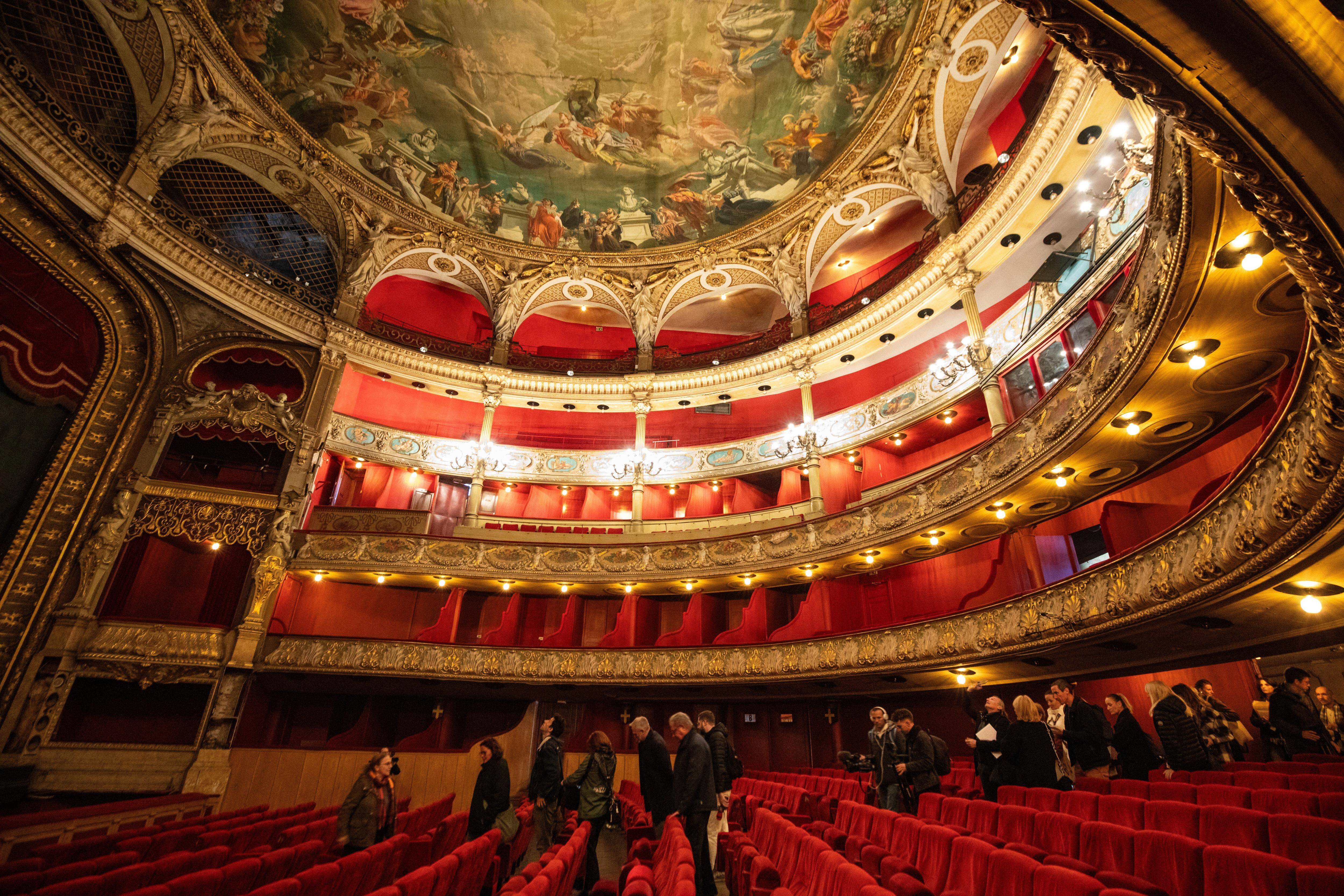 Découvrez en images les "travaux gigantesques" menés en ce moment à l'opéra de Toulon