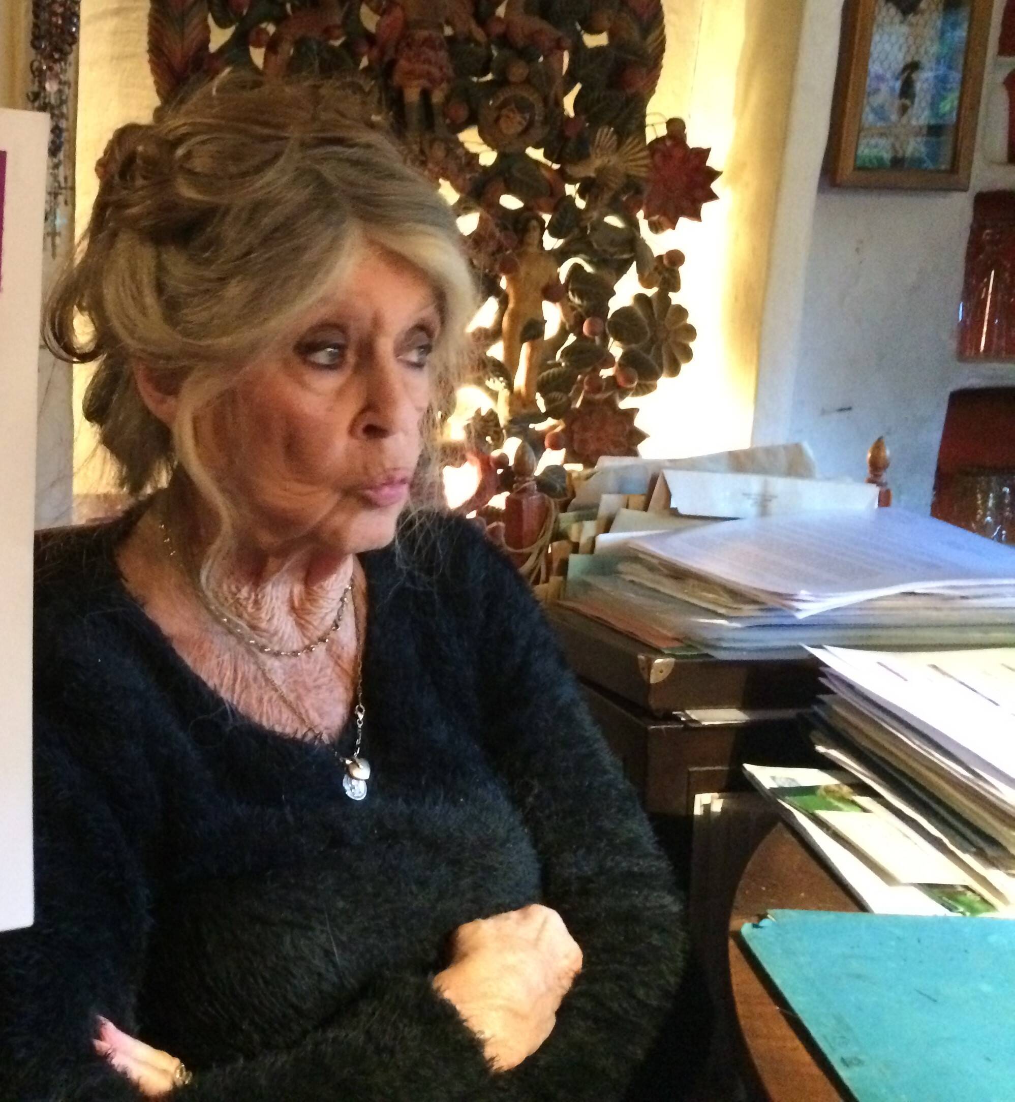 "Je trouve ça scandaleux": à cause d'une grosse panne, Brigitte Bardot est coupée du monde à Saint-Tropez