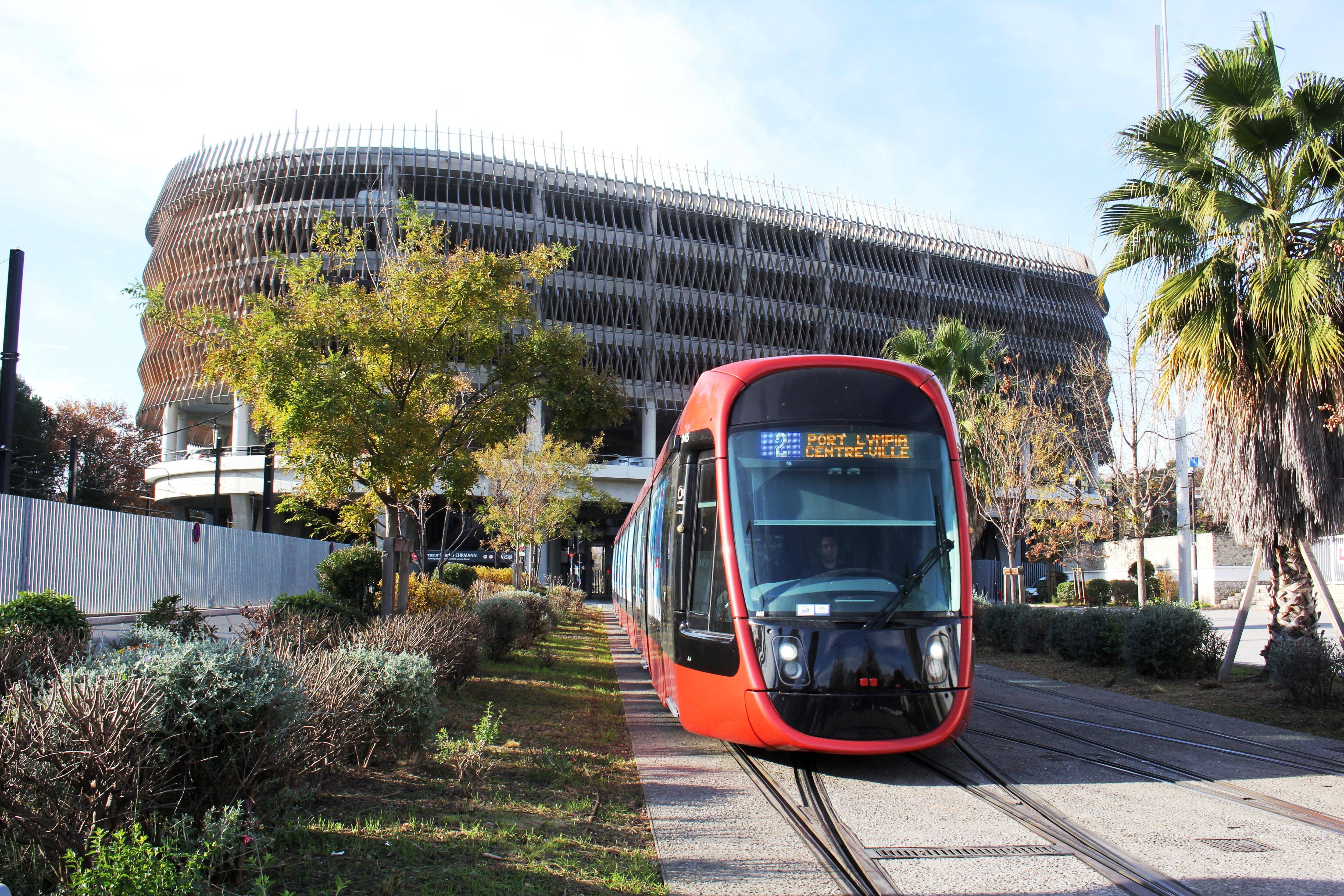 "C'est à vous dégoûter de prendre le tramway": ces lignes du tramway niçois qui vont être profondément modifiées à partir du 6 janvier