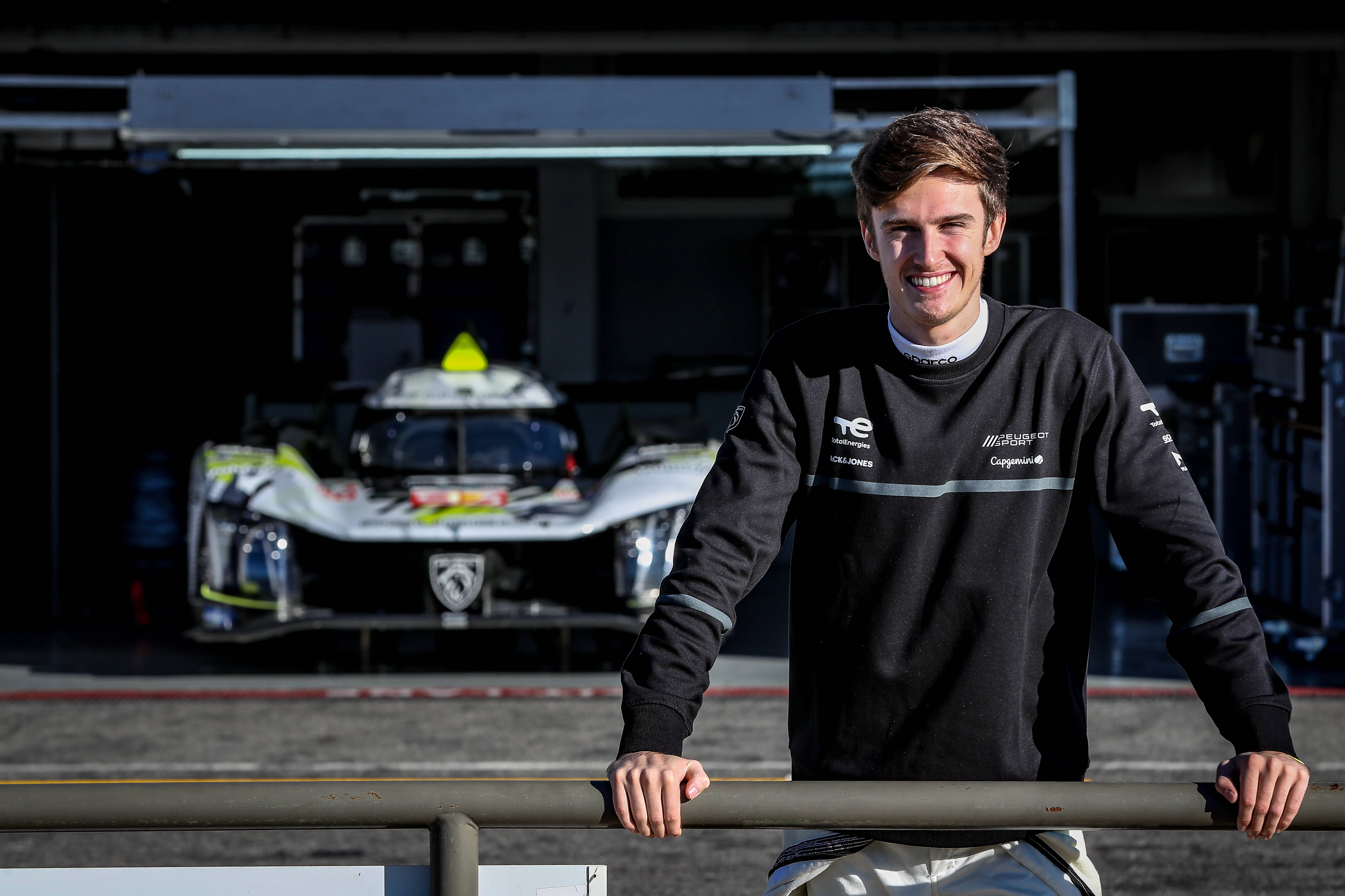 "Un pilote à part entière": le Grassois Théo Pourchaire évoque son nouveau départ en endurance avec Peugeot