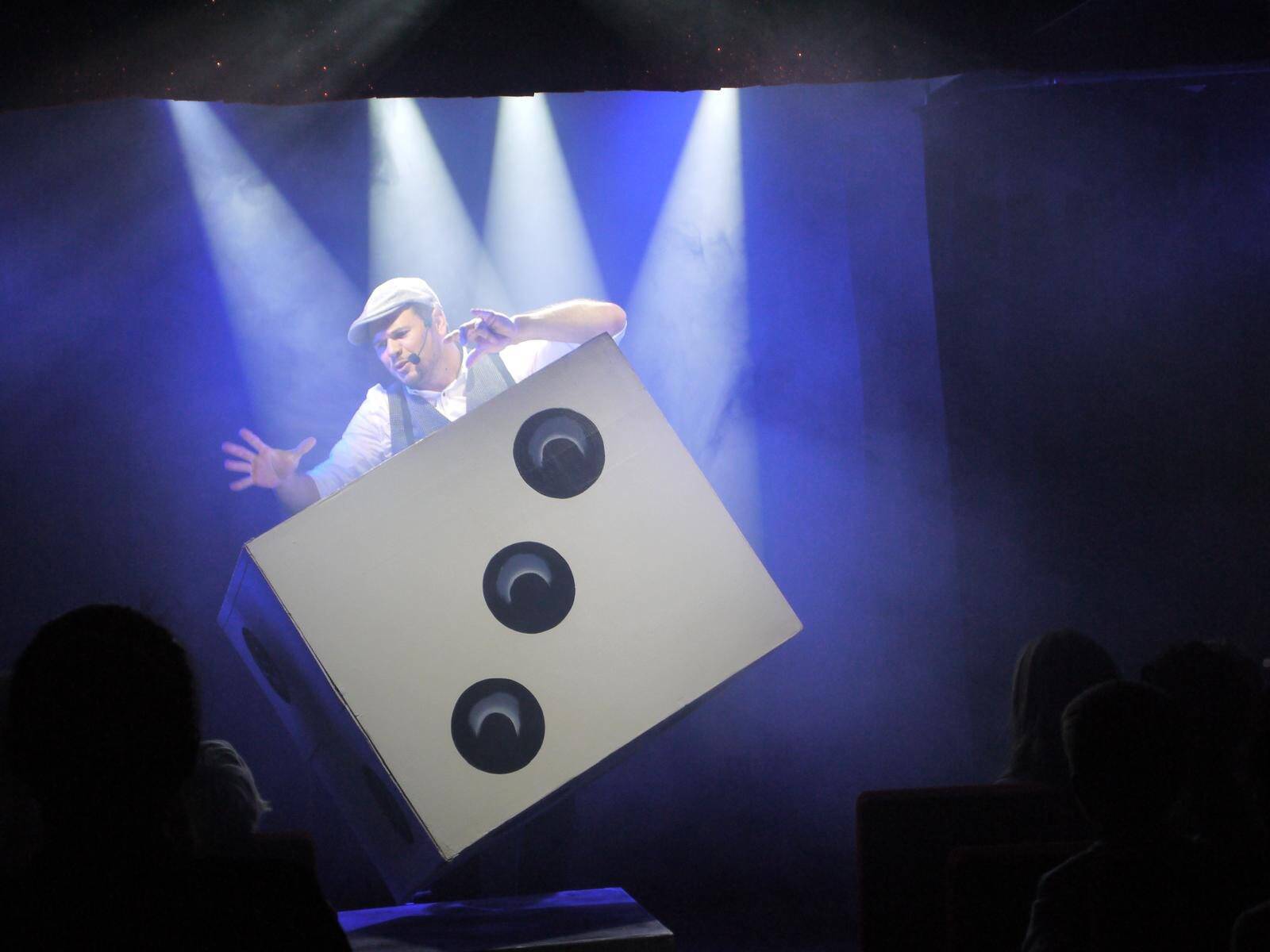 Sorcellerie absurde, grande illusion et vraie télépathie... Ces phénomènes de la magie sont de passage à Villeneuve-Loubet puis à Cagnes-sur-Mer