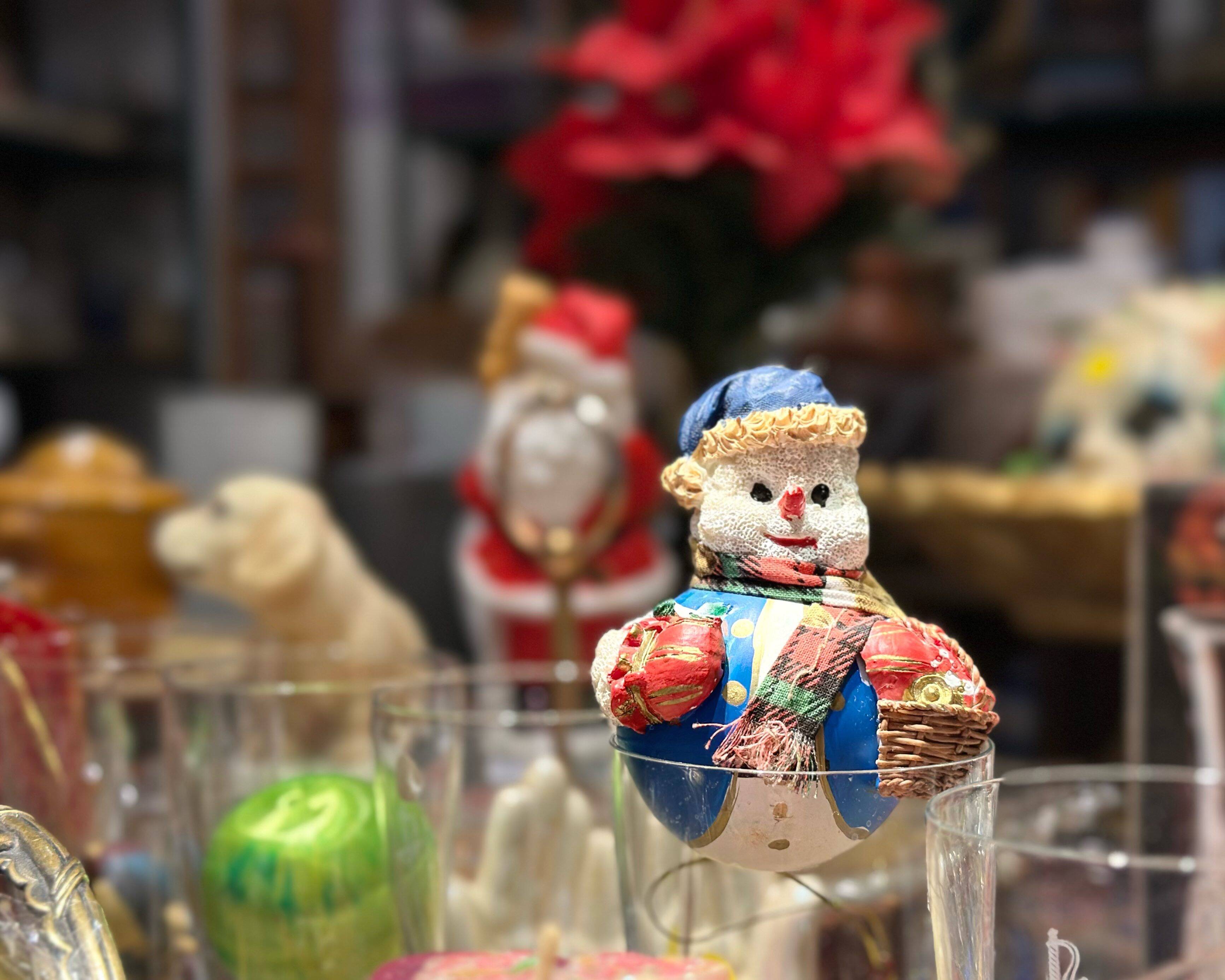 Voici un guide des bonnes pratiques avant d'acheter cadeau de seconde main pour Noël